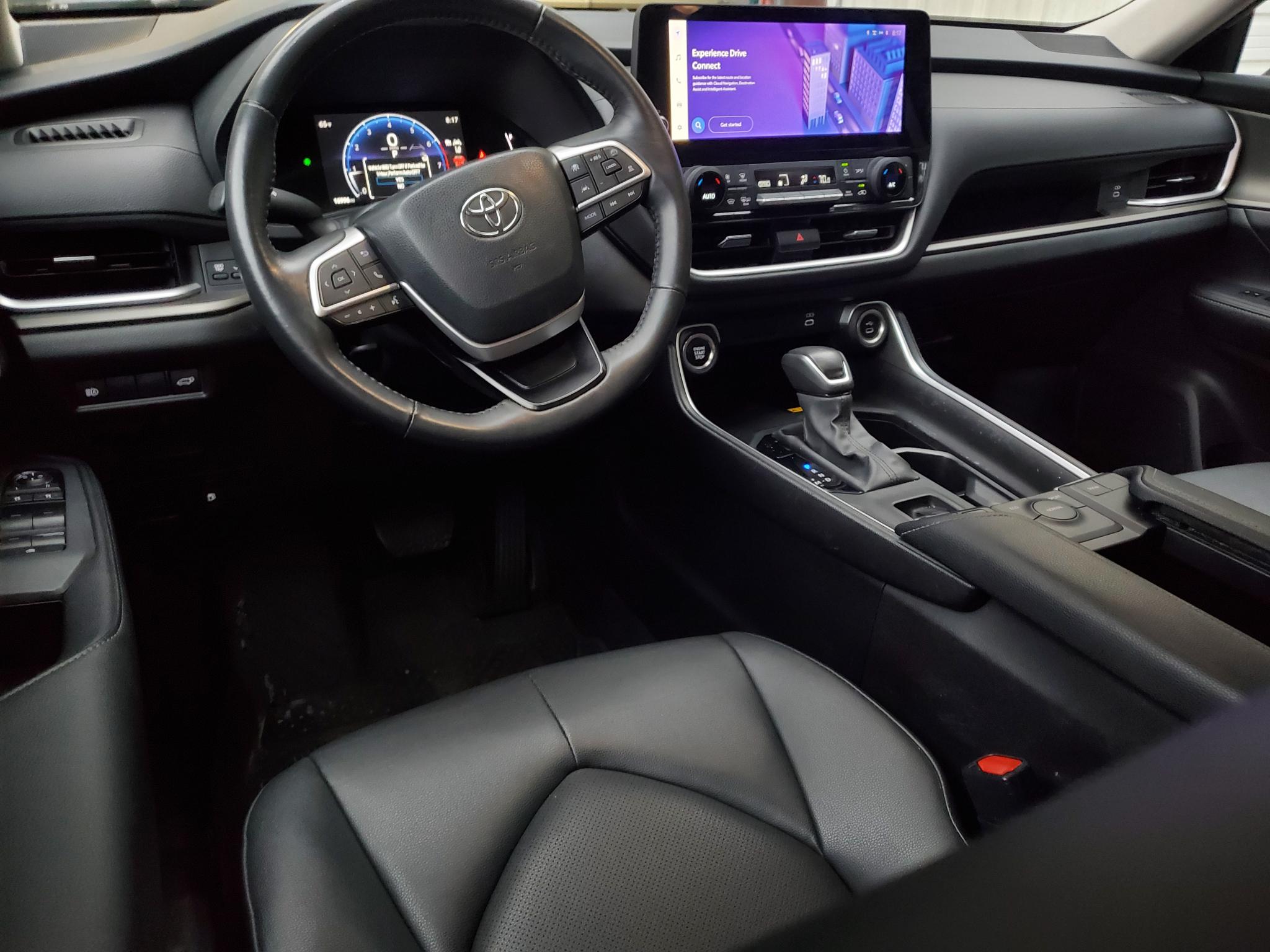 Toyota Grand Highlander XLE FWD (Natl) 2024