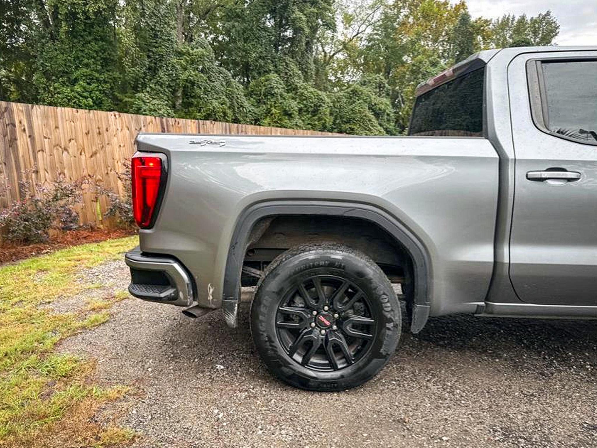 GMC Sierra 1500 4WD Crew Cab 147" Elevation 2020