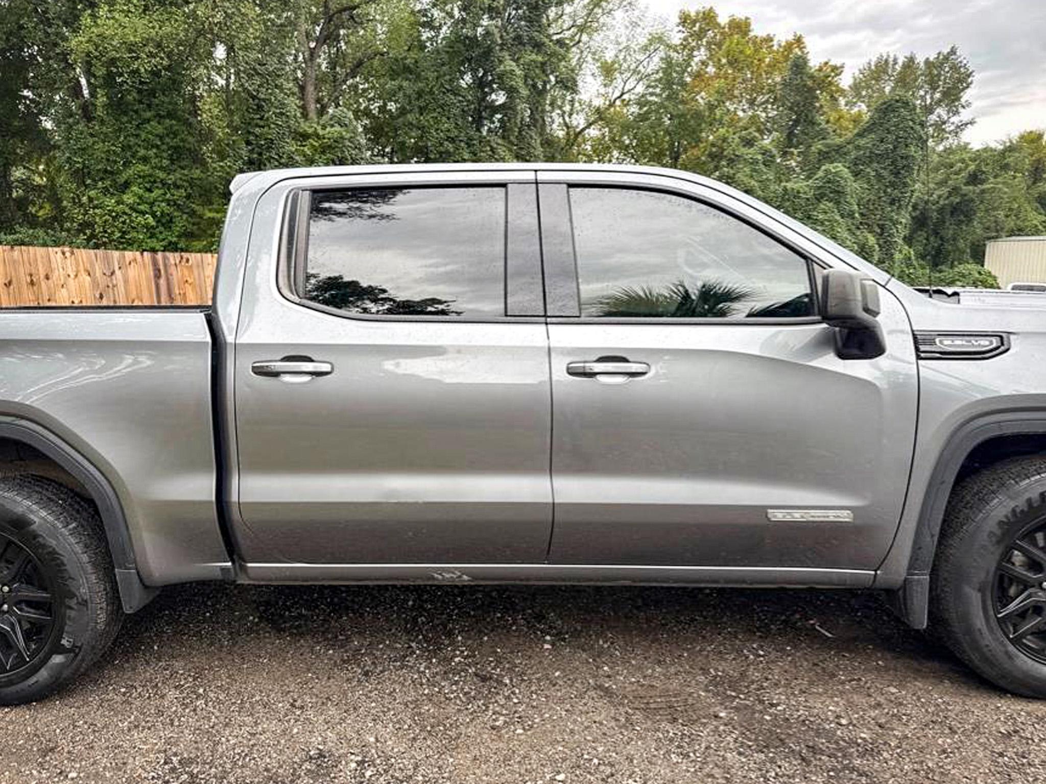 GMC Sierra 1500 4WD Crew Cab 147" Elevation 2020