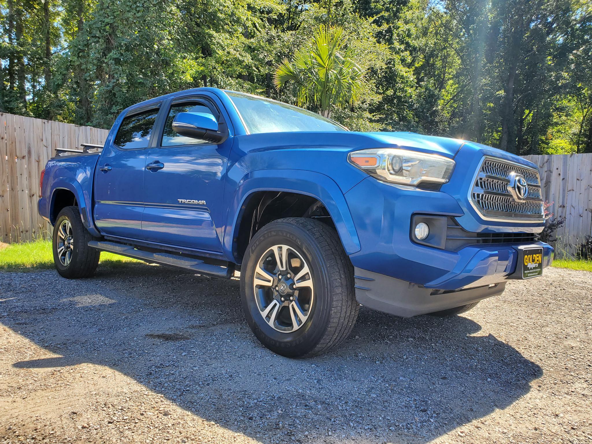 Toyota Tacoma  2016