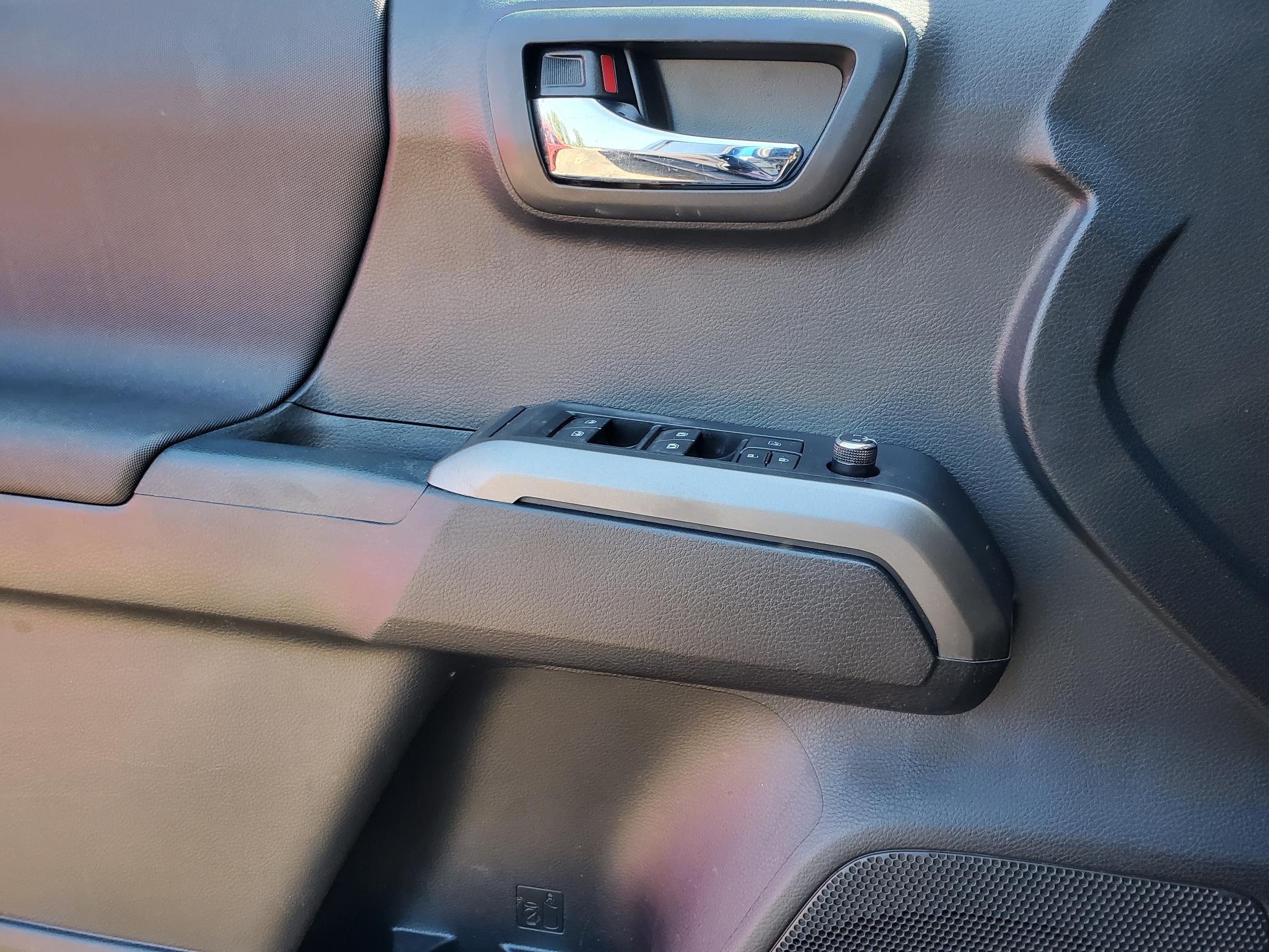 Toyota Tacoma  2016