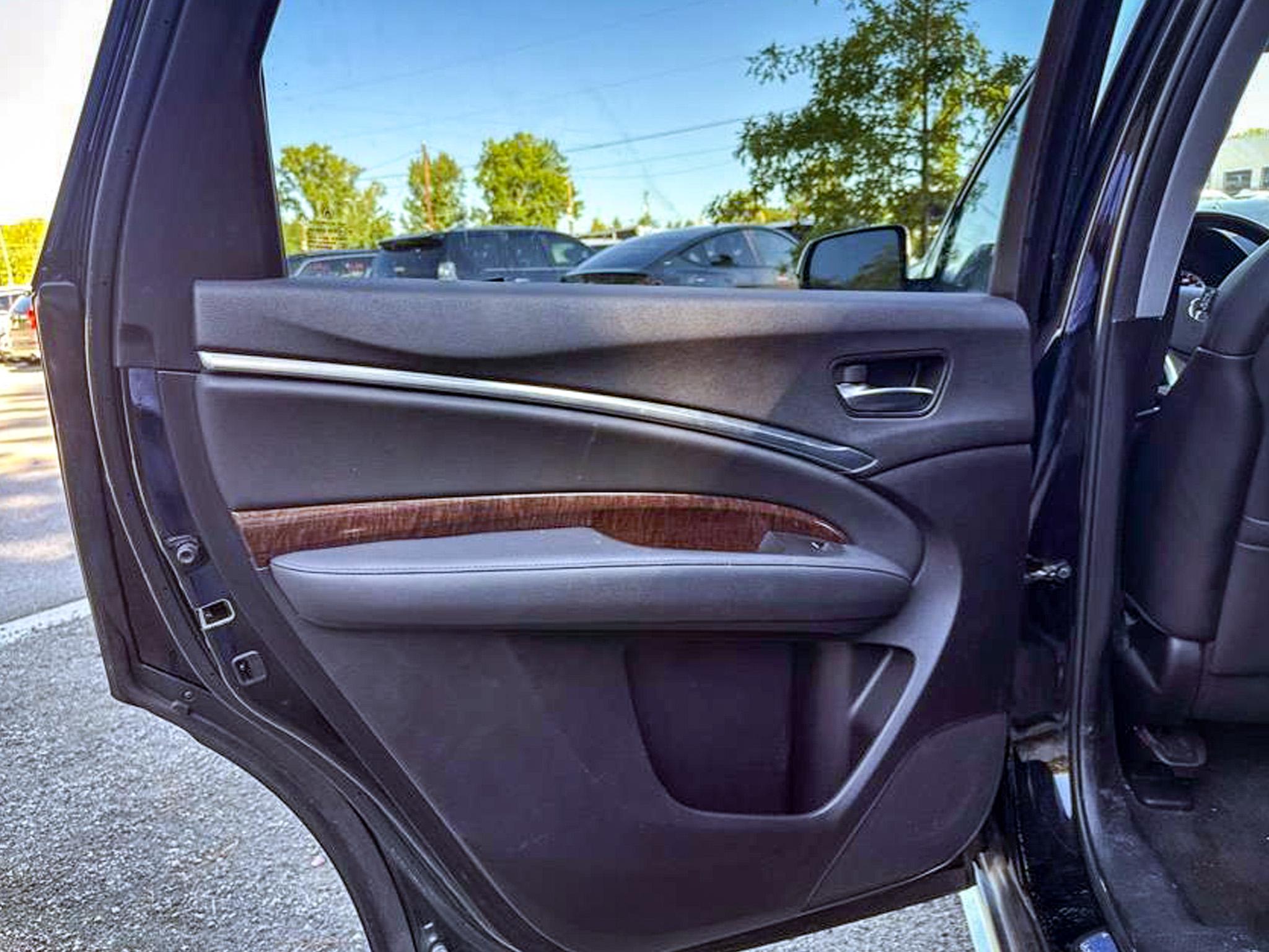 Acura MDX  2018