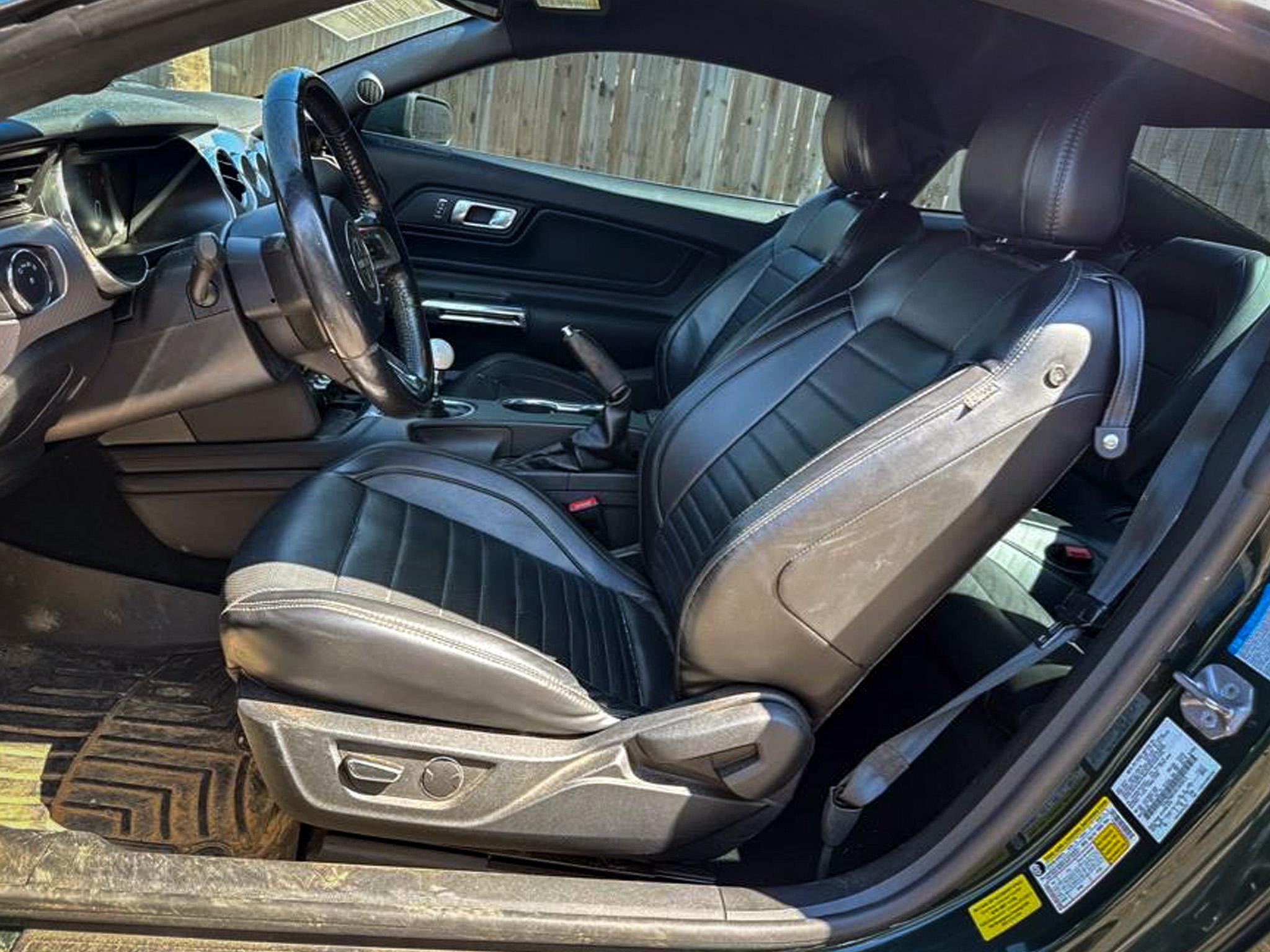 Ford Mustang  2019
