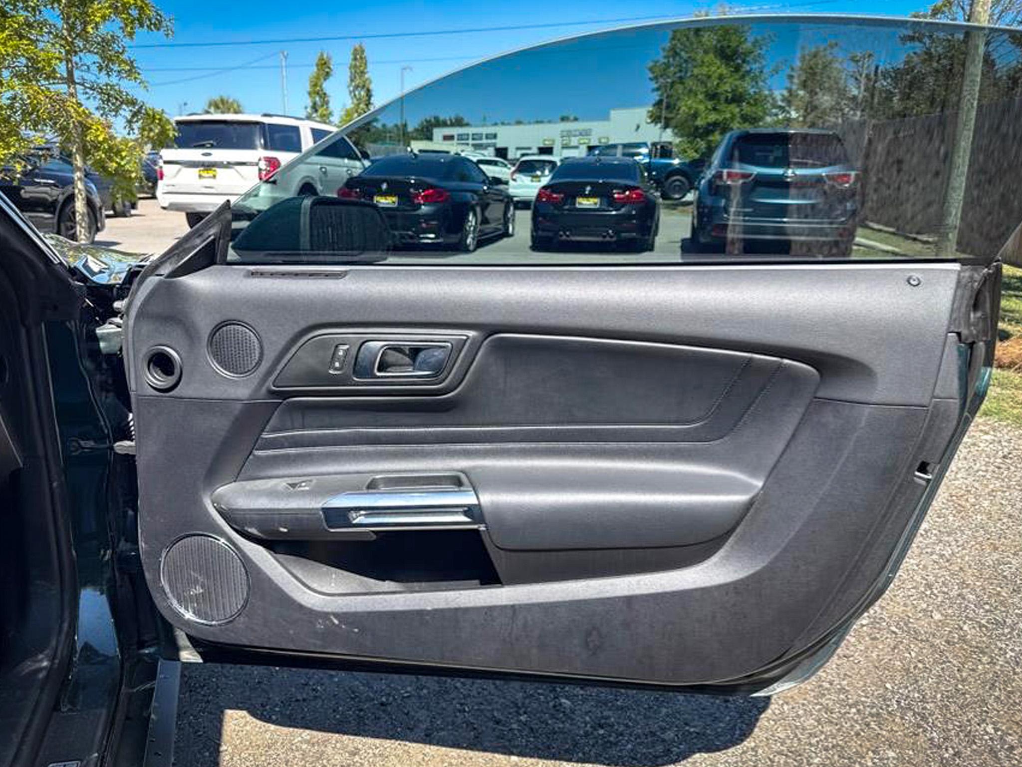 Ford Mustang  2019