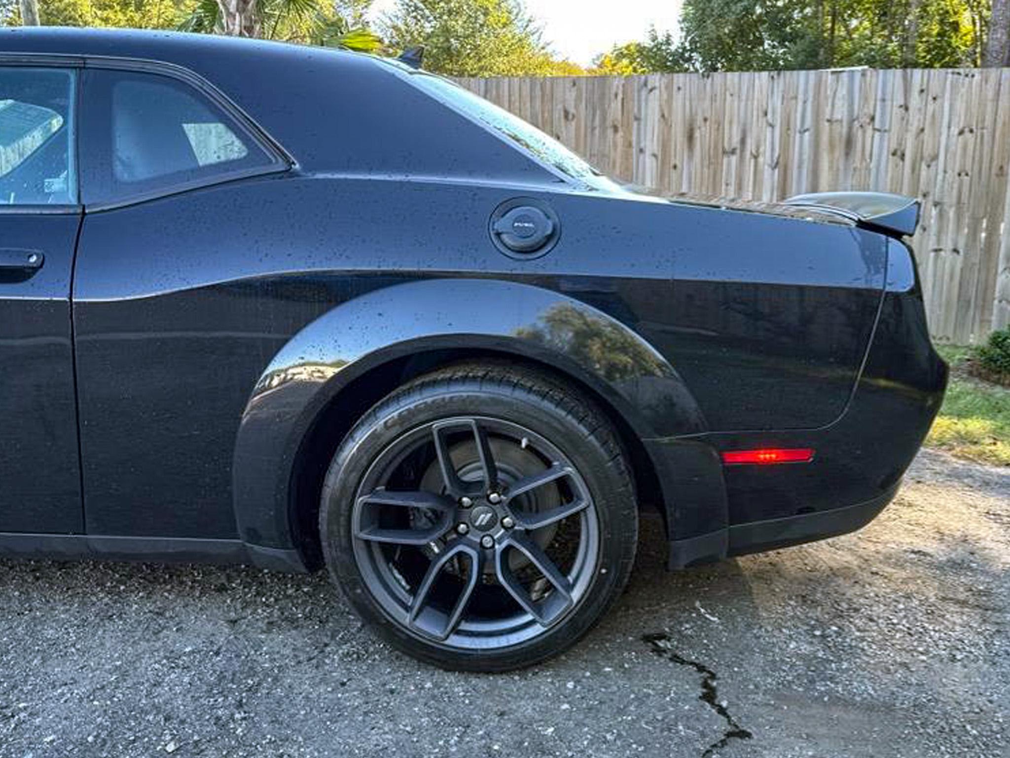 Dodge Challenger R/T Scat Pack Widebody RWD 2021