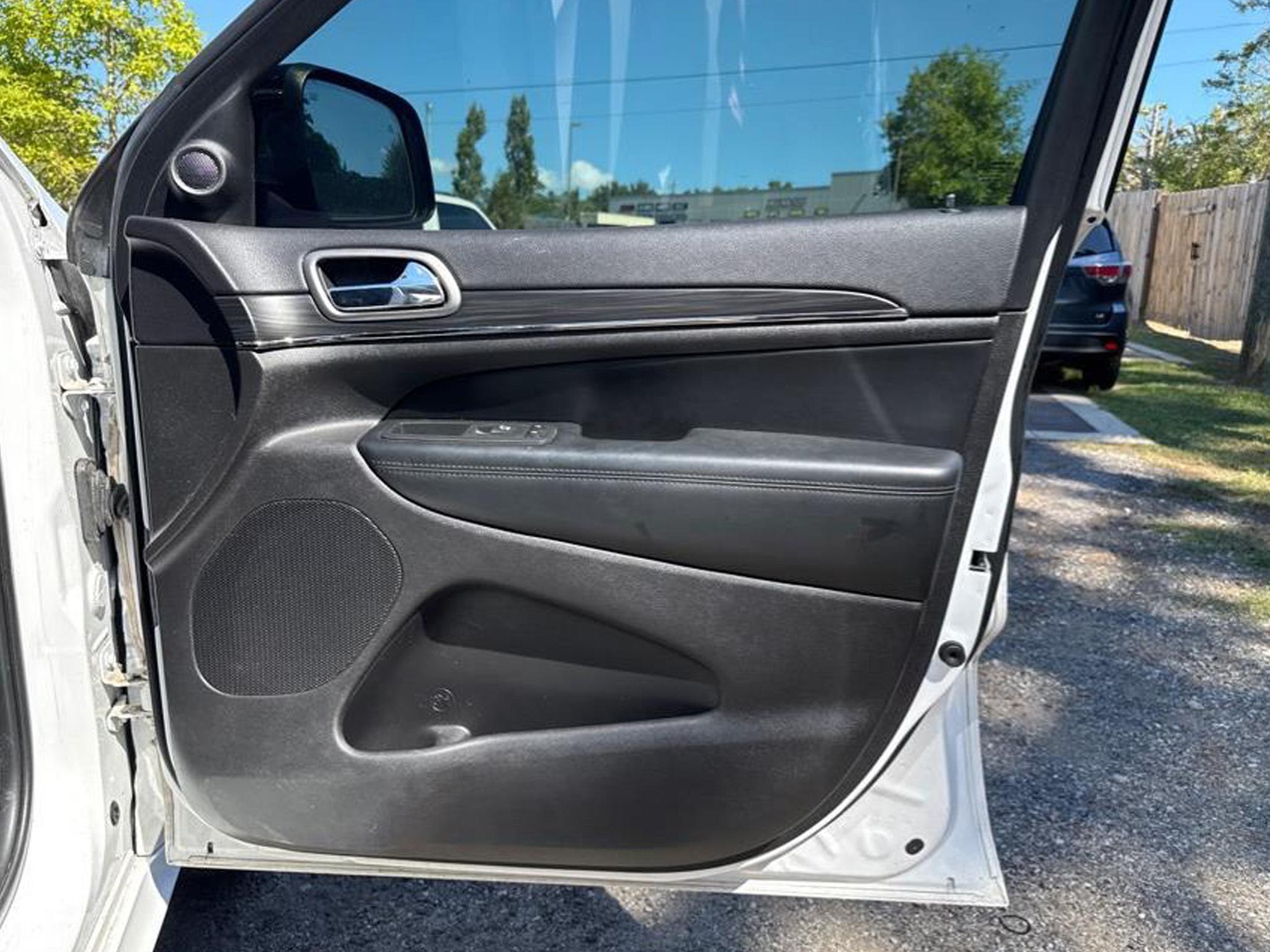 Jeep Grand Cherokee  2020