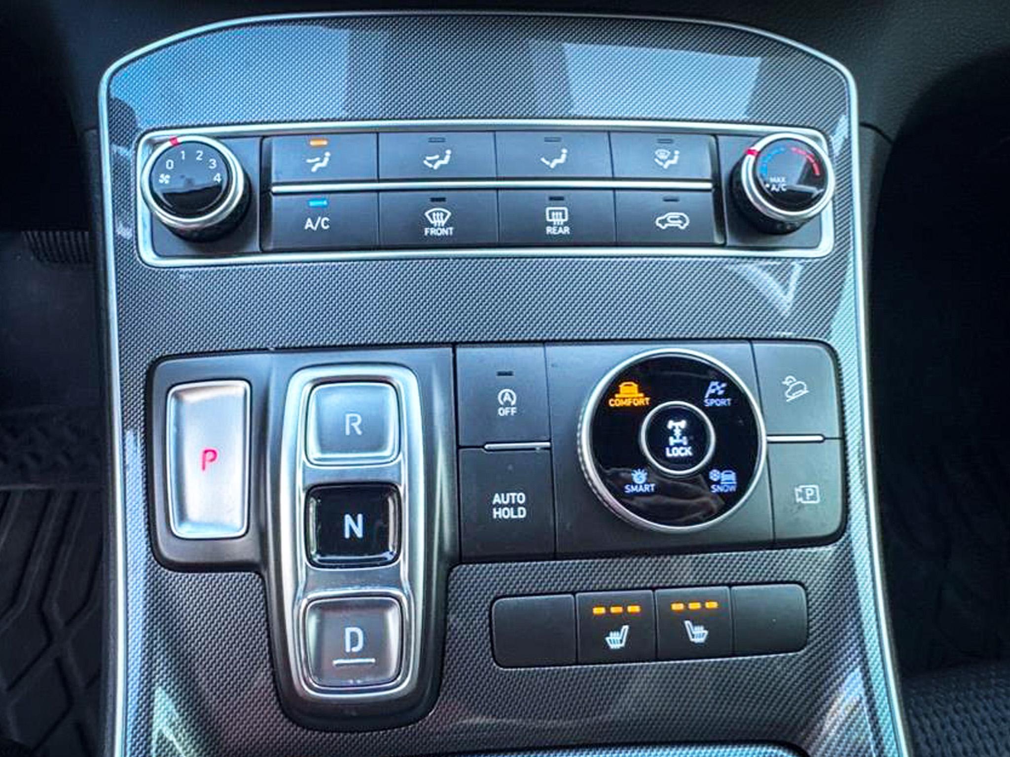 Hyundai Santa Fe SEL AWD 2022