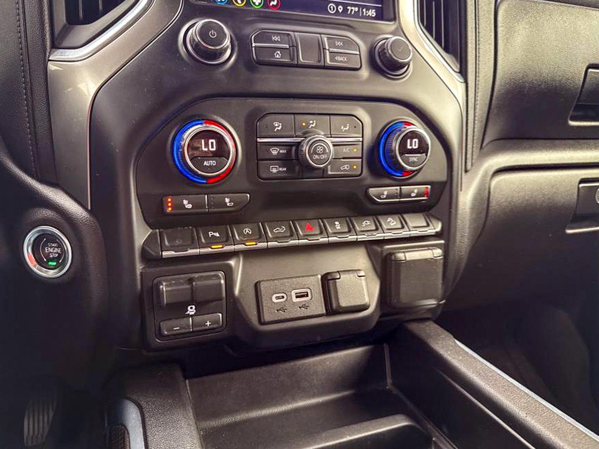 Chevrolet Silverado 1500 4WD Crew Cab 147" LT Trail Boss 2021