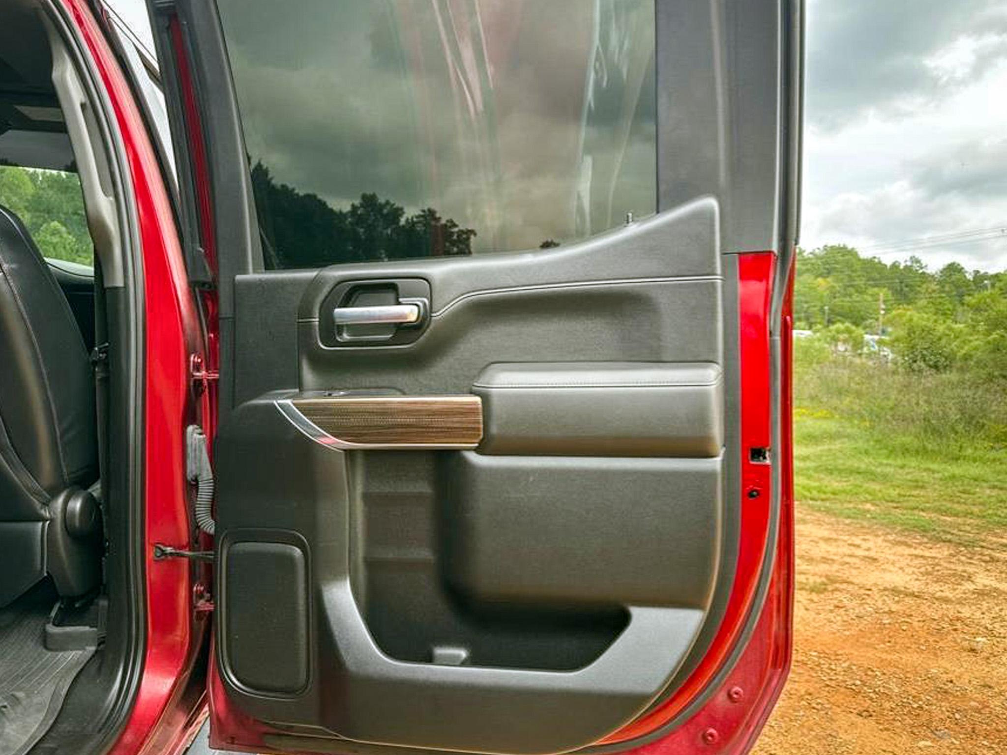 Chevrolet Silverado 1500 4WD Crew Cab 147" LT Trail Boss 2021