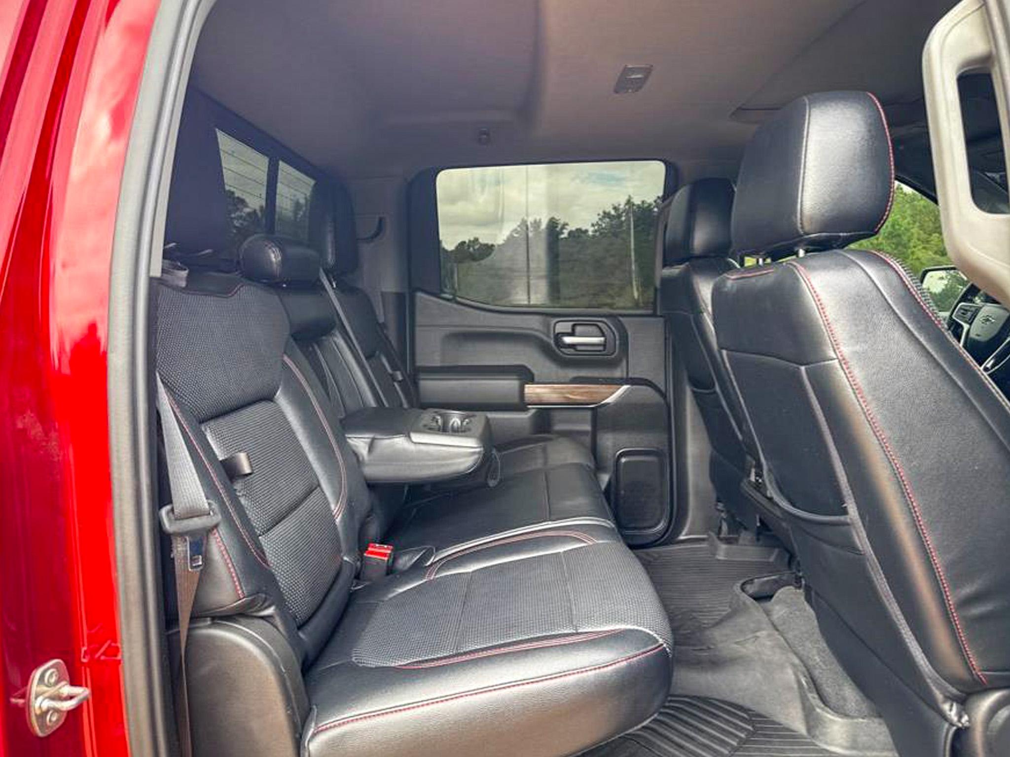 Chevrolet Silverado 1500 4WD Crew Cab 147" LT Trail Boss 2021