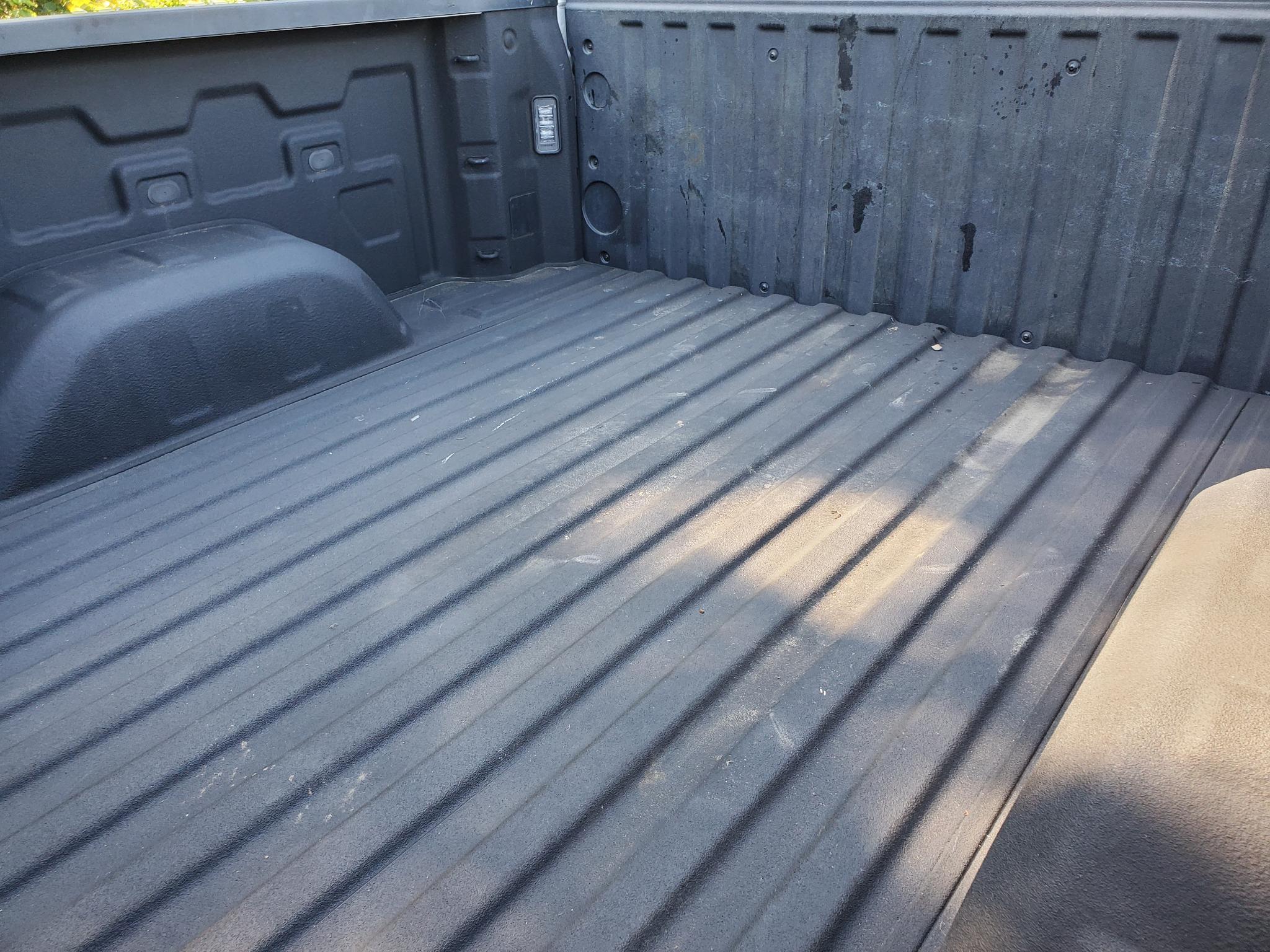Chevrolet Silverado 1500 4WD Crew Cab 147" RST 2021
