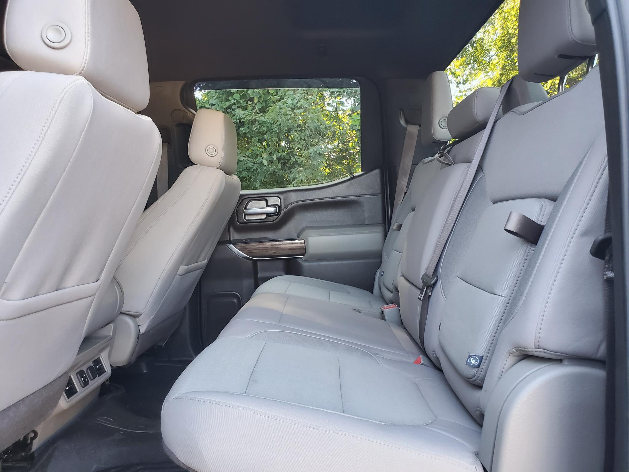 Chevrolet Silverado 1500 4WD Crew Cab 147" RST 2021