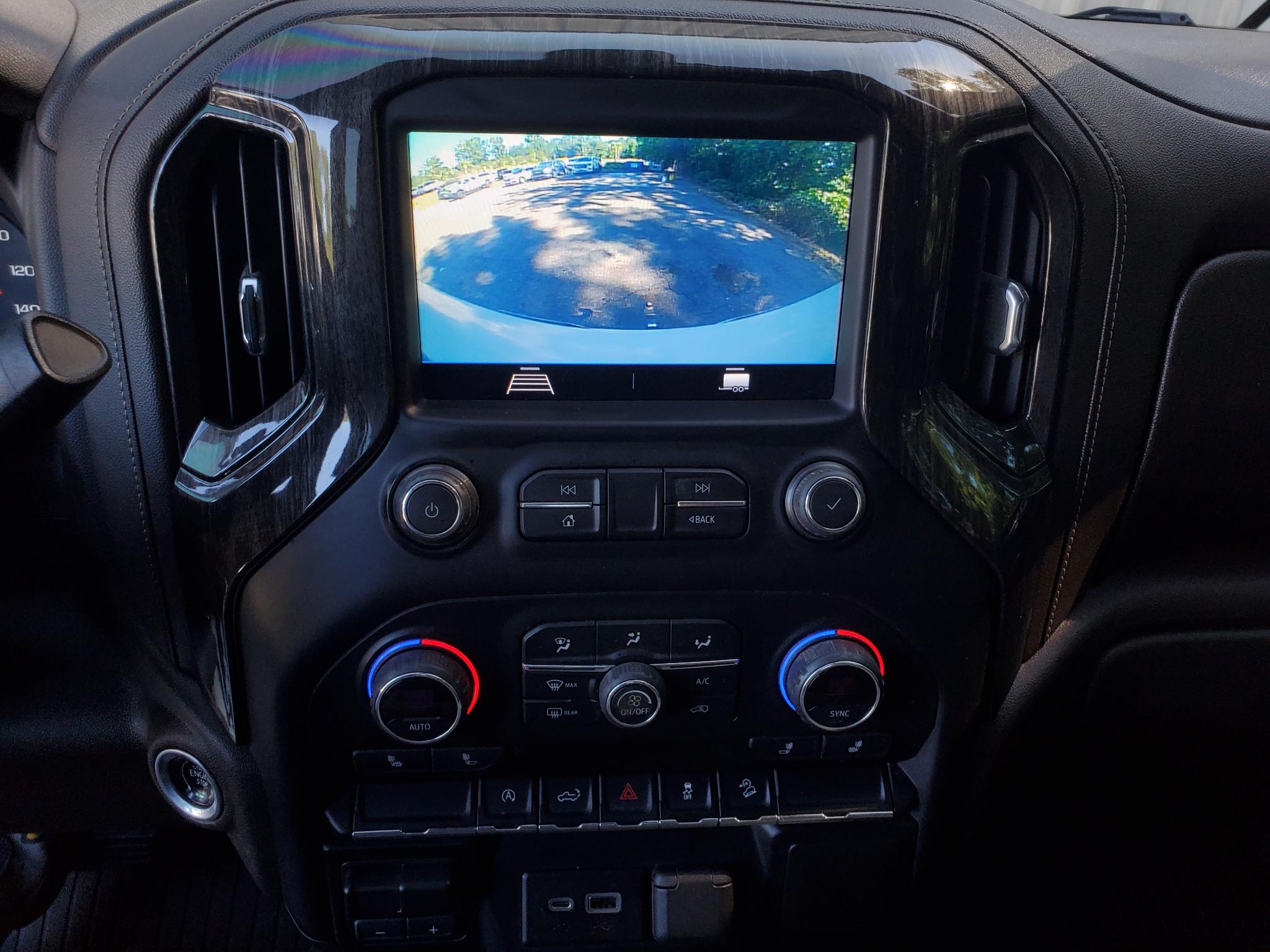Chevrolet Silverado 1500 4WD Crew Cab 147" RST 2021