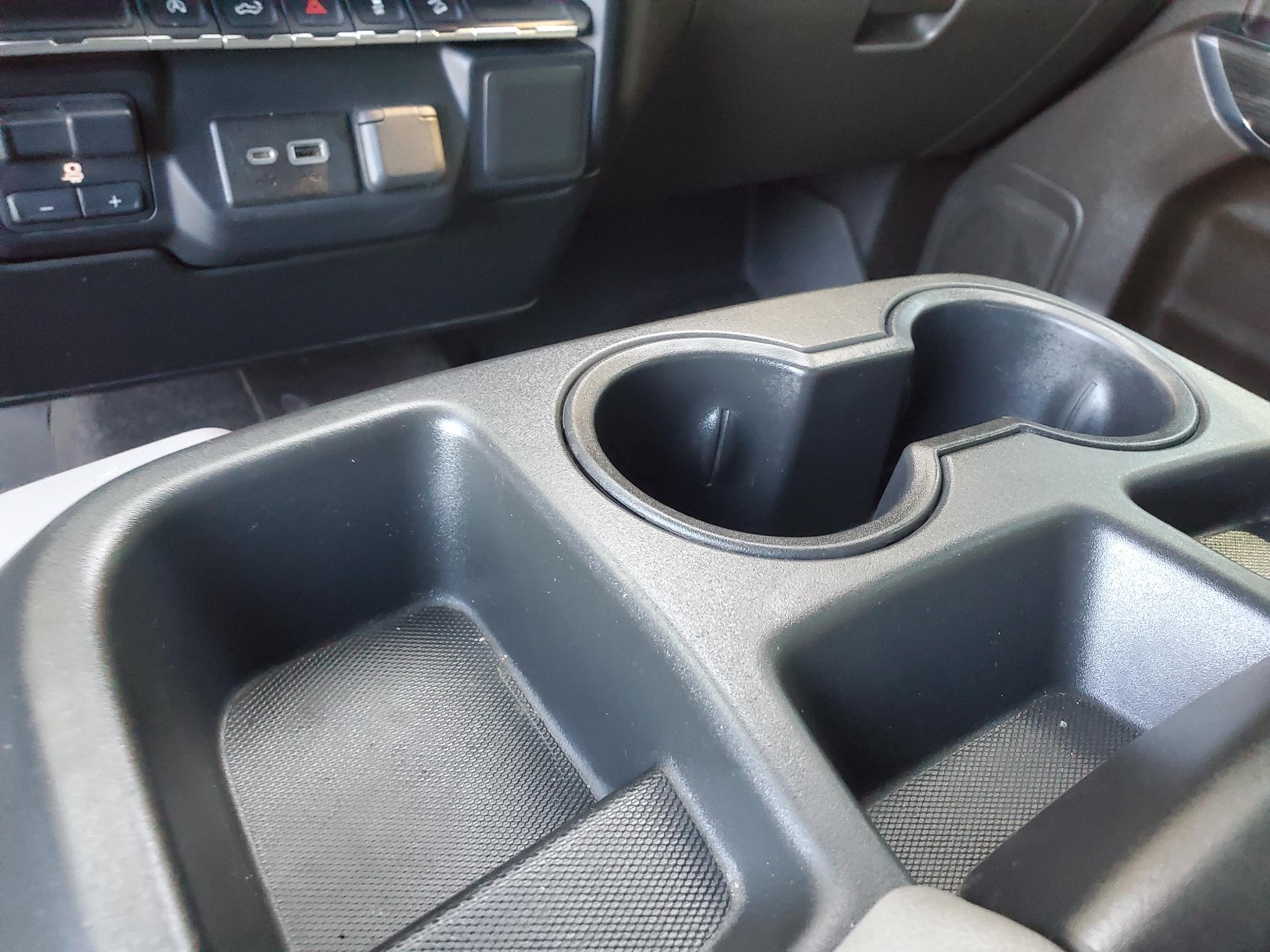 Chevrolet Silverado 1500 4WD Crew Cab 147" RST 2021