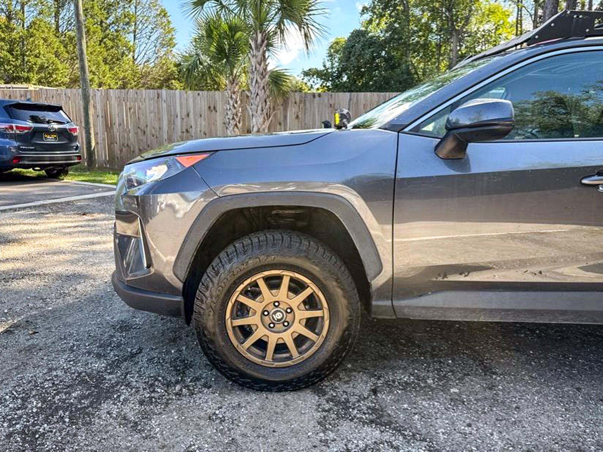 Toyota RAV4 XLE AWD 2019