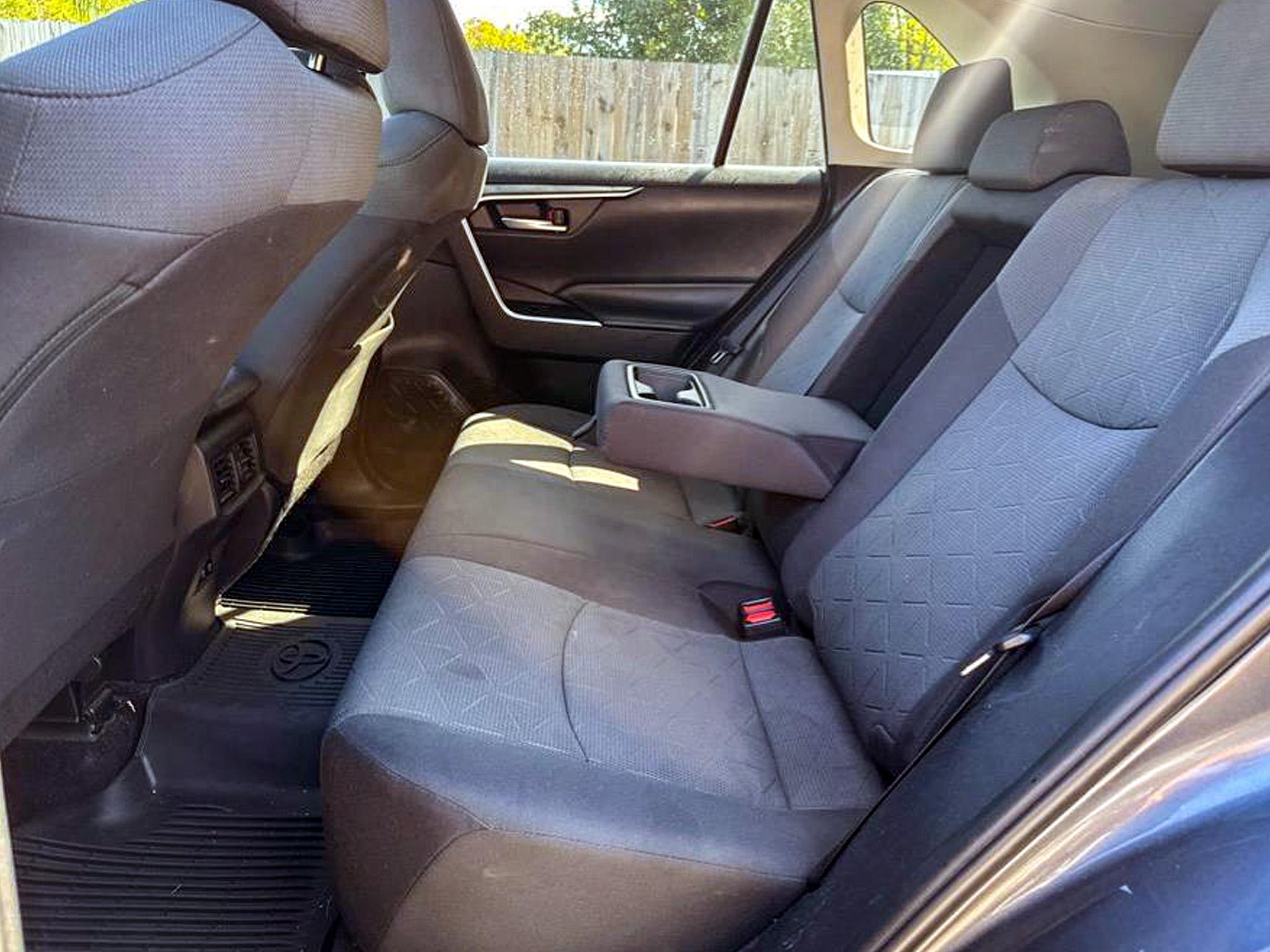 Toyota RAV4 XLE AWD 2019