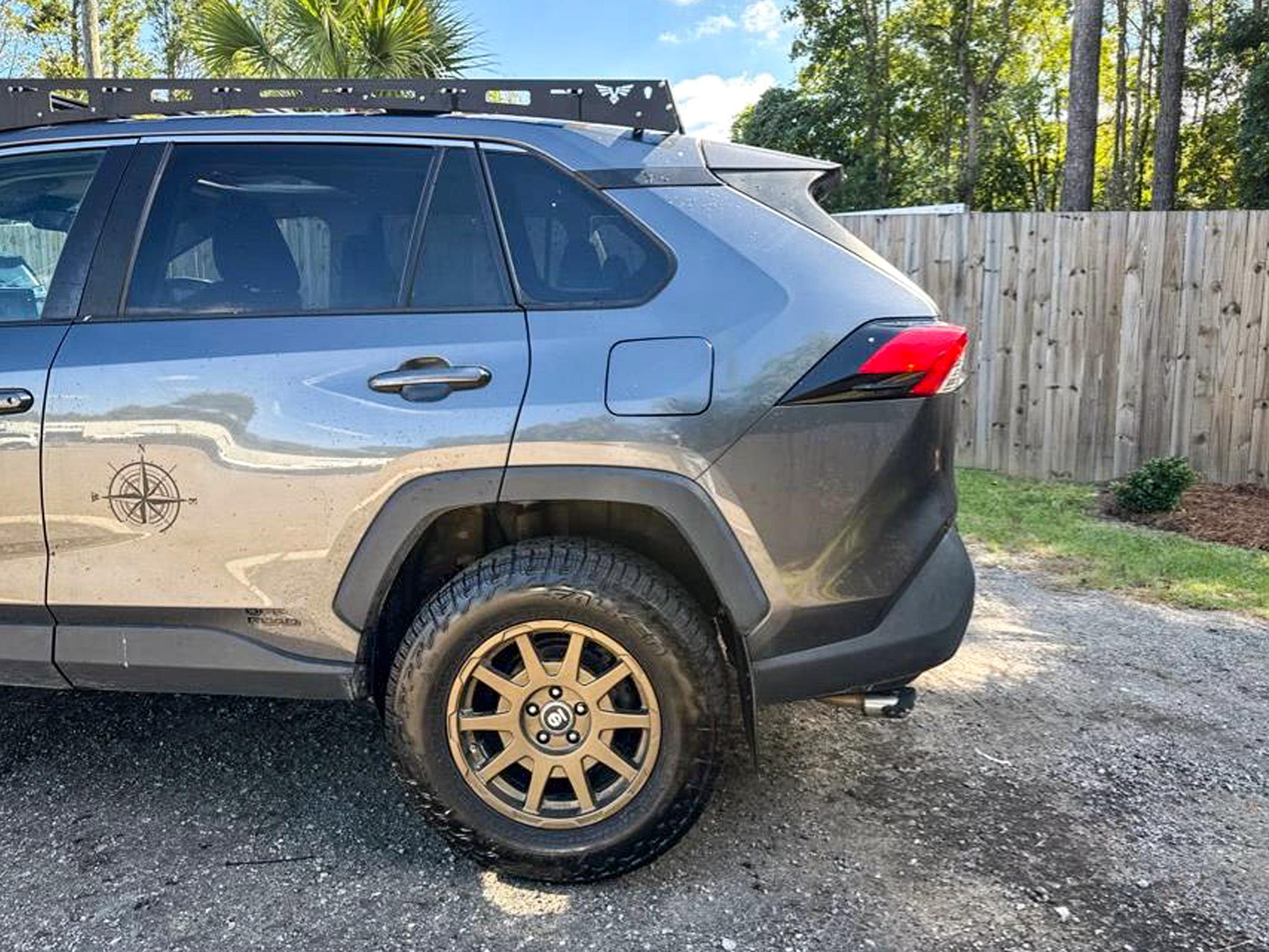 Toyota RAV4 XLE AWD 2019