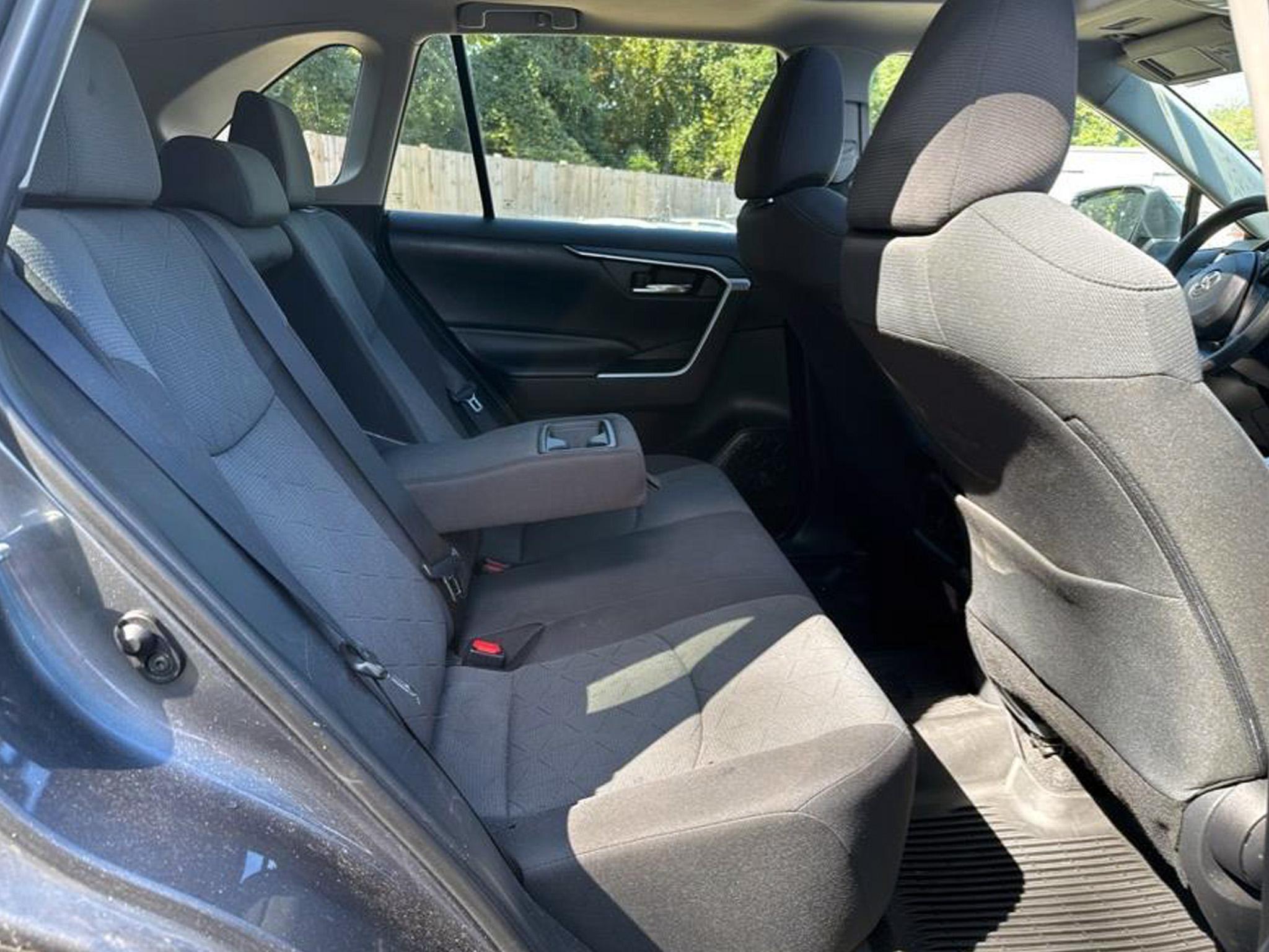Toyota RAV4 XLE AWD 2019