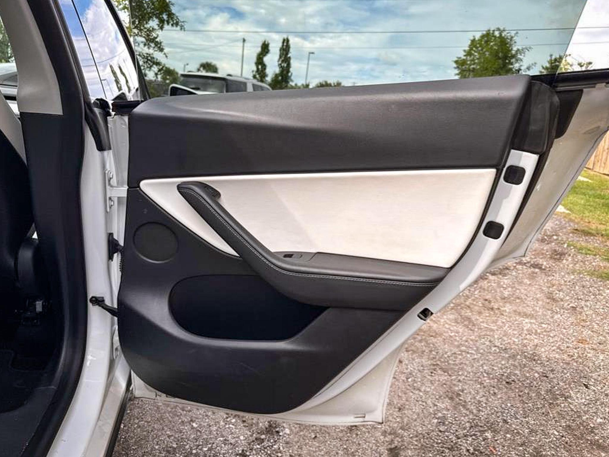 Tesla Model Y Performance AWD 2021
