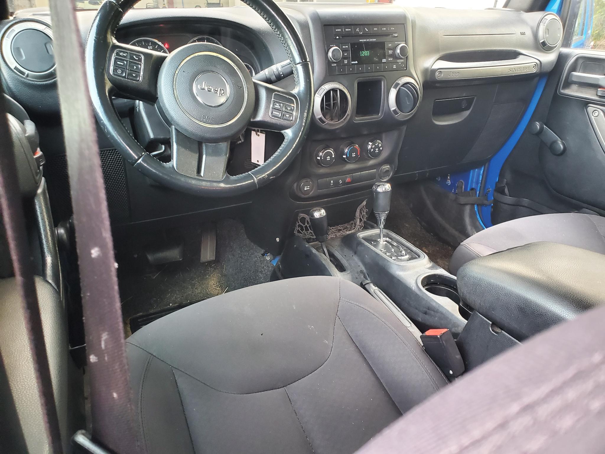 Jeep Wrangler Unlimited 4WD 4dr Sport 2016