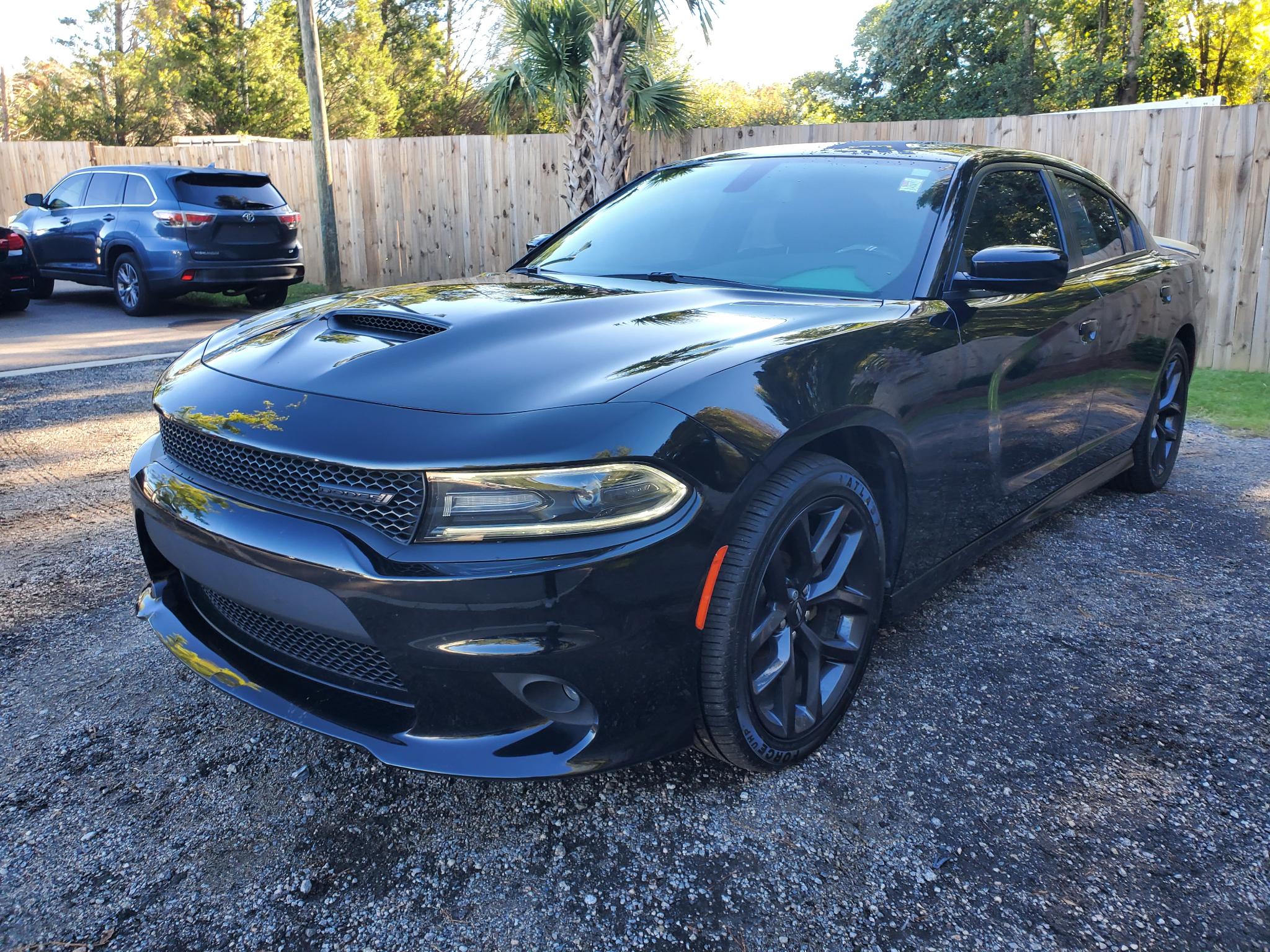 Dodge Charger  2021