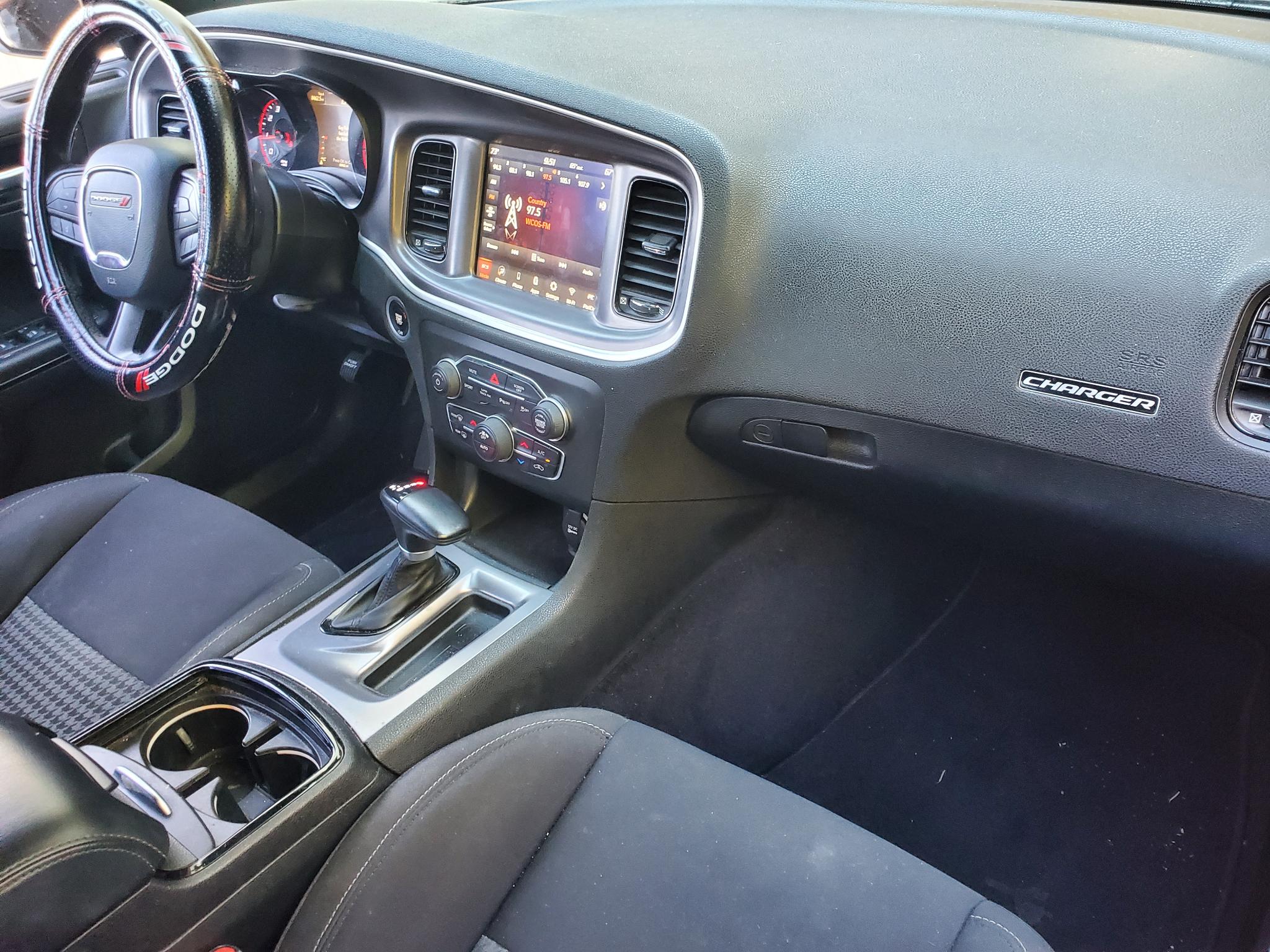 Dodge Charger  2021