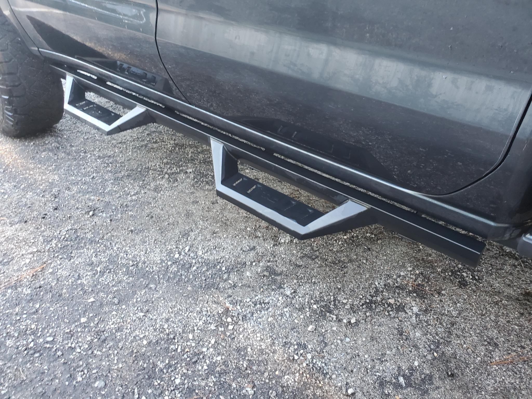 Chevrolet Silverado 1500 4WD Crew Cab 147" RST 2019