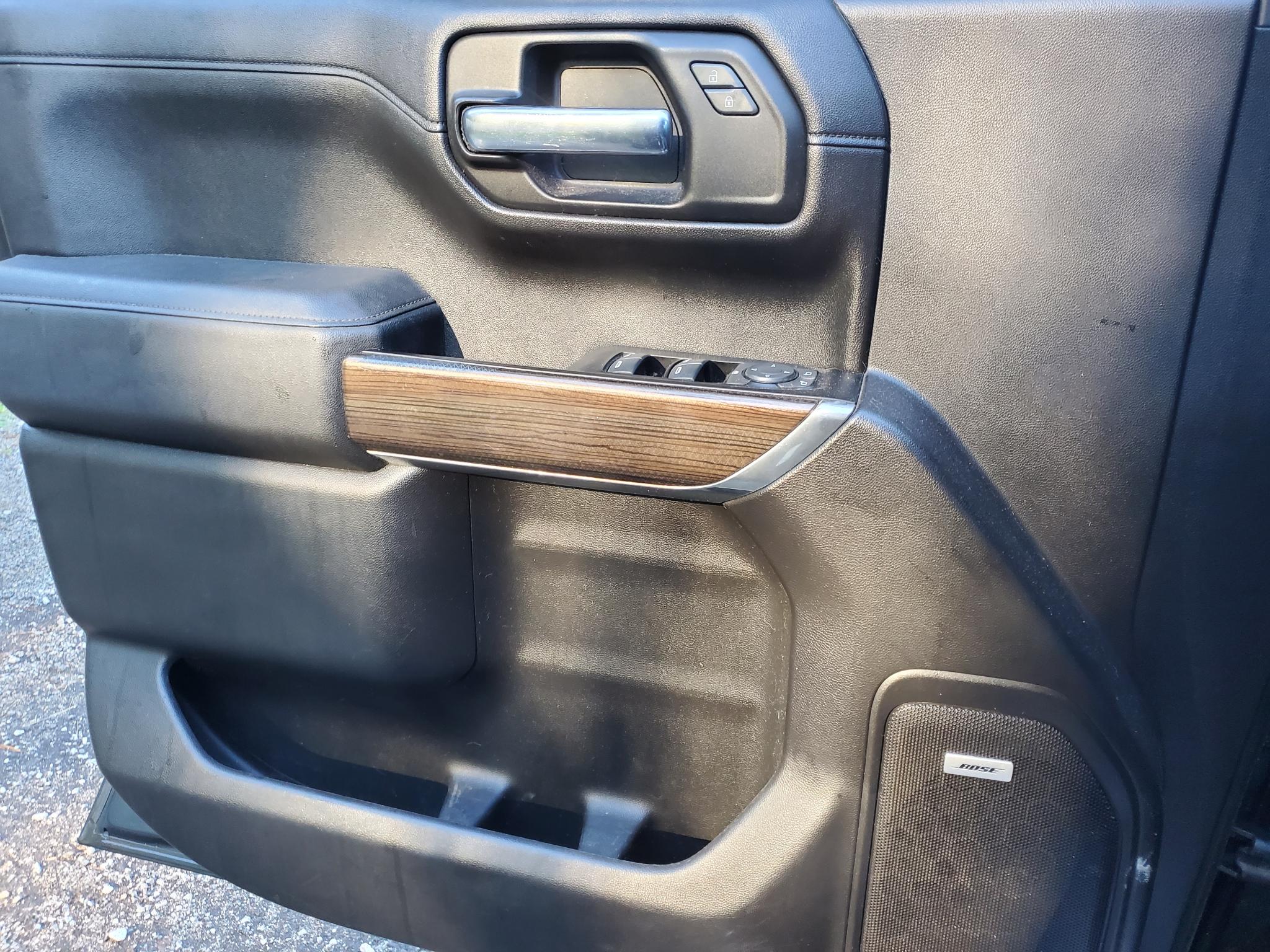 Chevrolet Silverado 1500 4WD Crew Cab 147" RST 2019