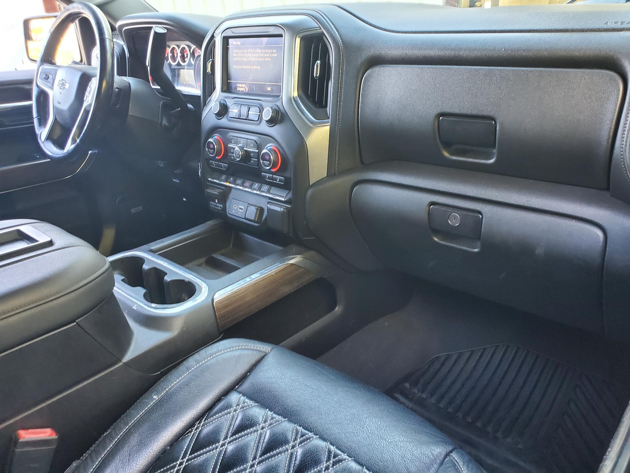 Chevrolet Silverado 1500 4WD Crew Cab 147" RST 2019