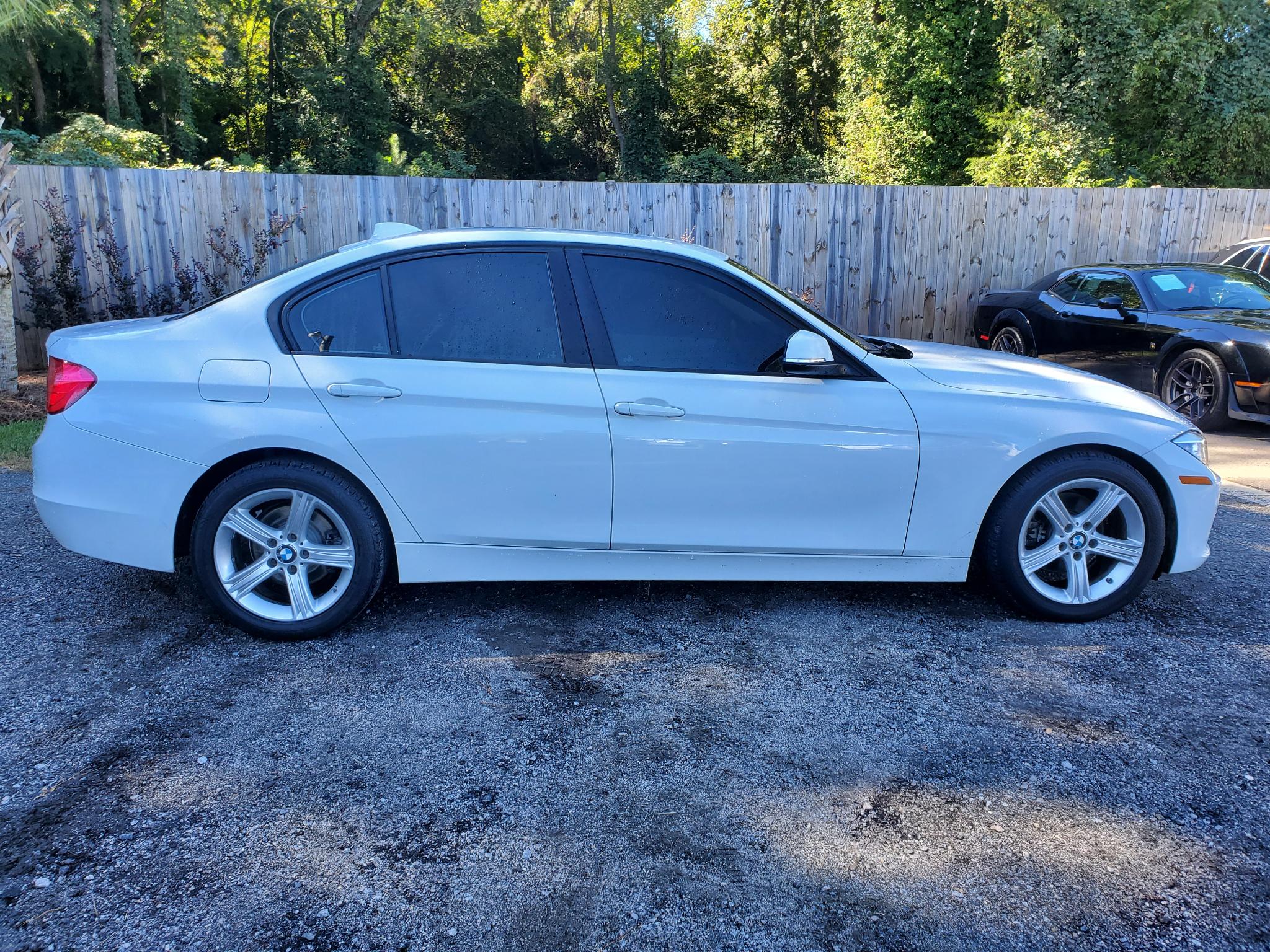 BMW 3 Series 4dr Sdn 328i RWD 2014