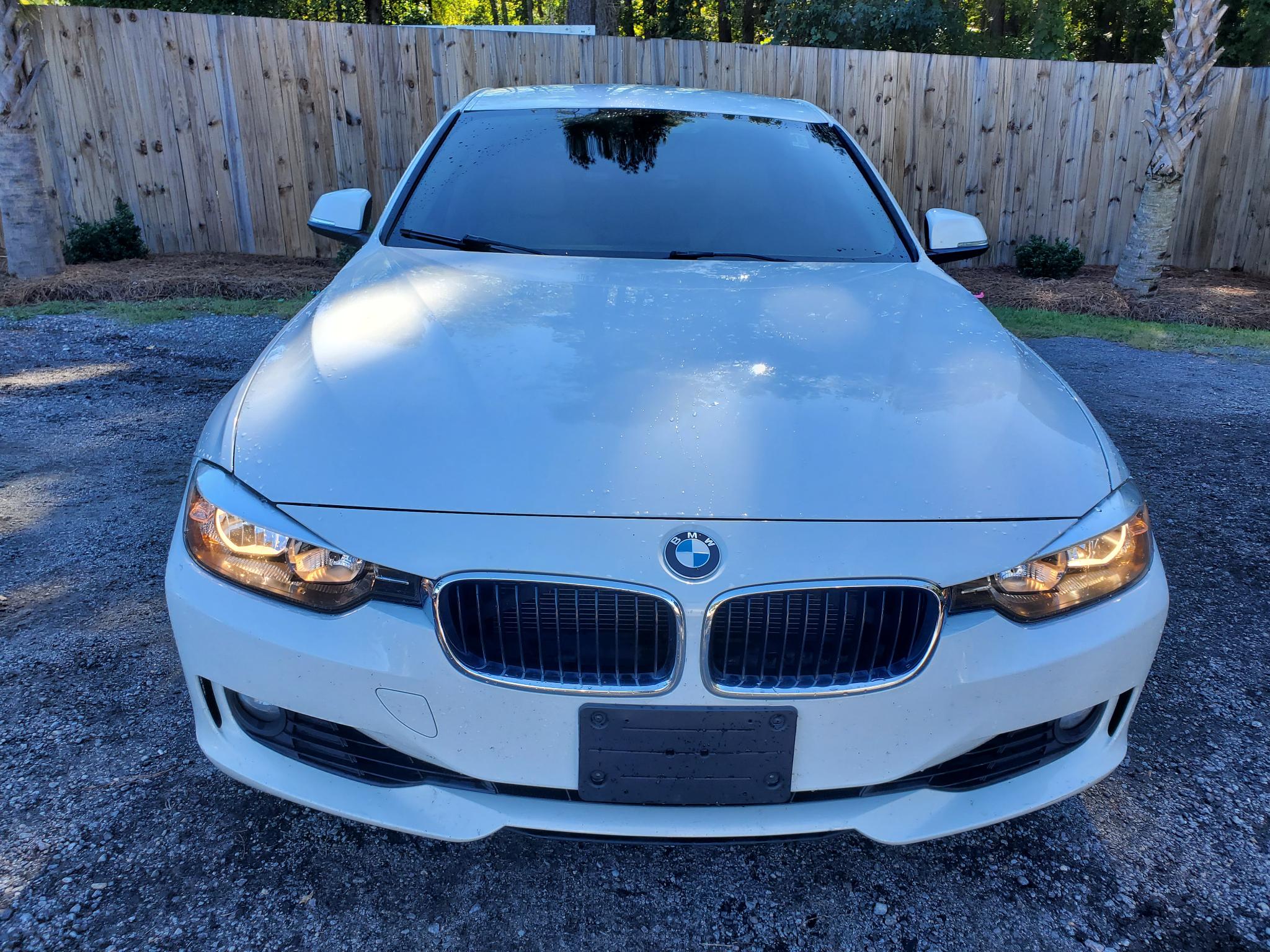 BMW 3 Series 4dr Sdn 328i RWD 2014
