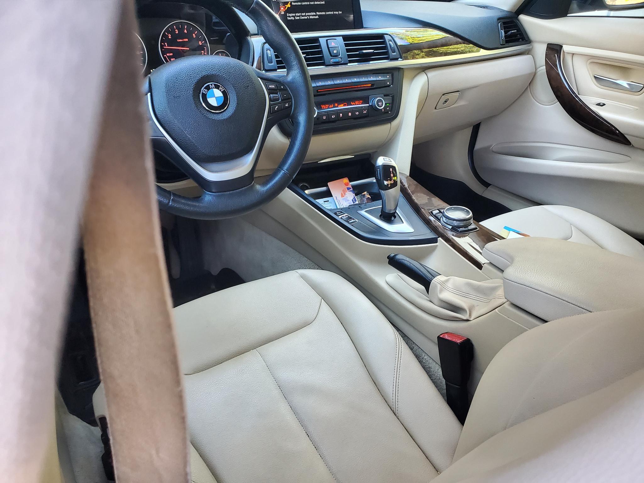 BMW 3 Series 4dr Sdn 328i RWD 2014