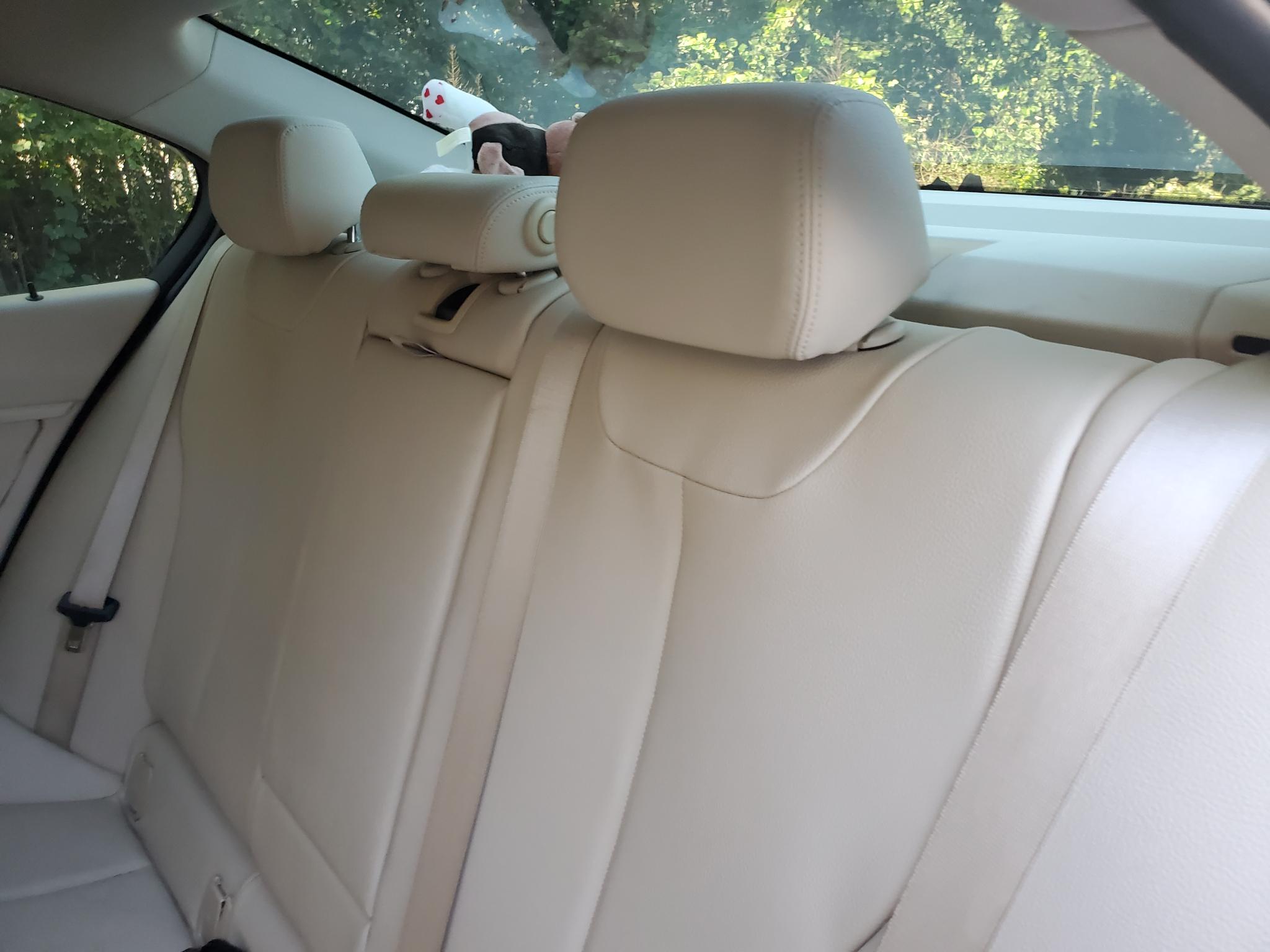 BMW 3 Series 4dr Sdn 328i RWD 2014