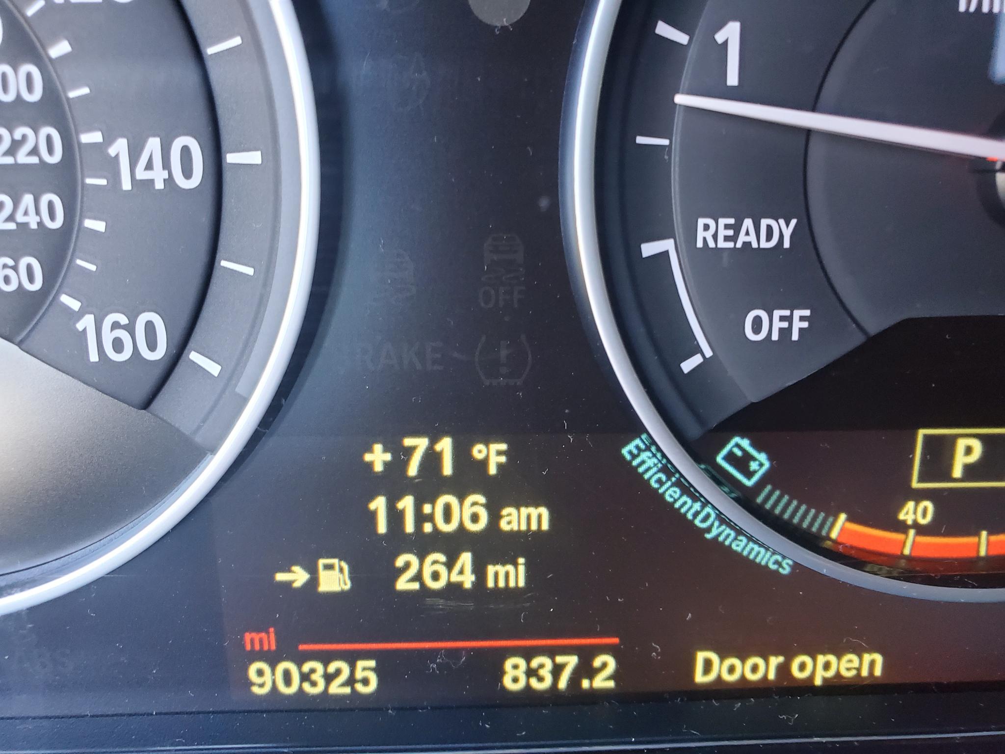 BMW 3 Series 4dr Sdn 328i RWD 2014