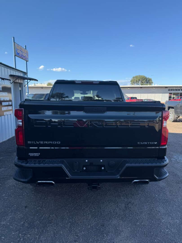 Chevrolet Silverado 1500 4WD Crew Cab 147" Custom Trail Boss 2021