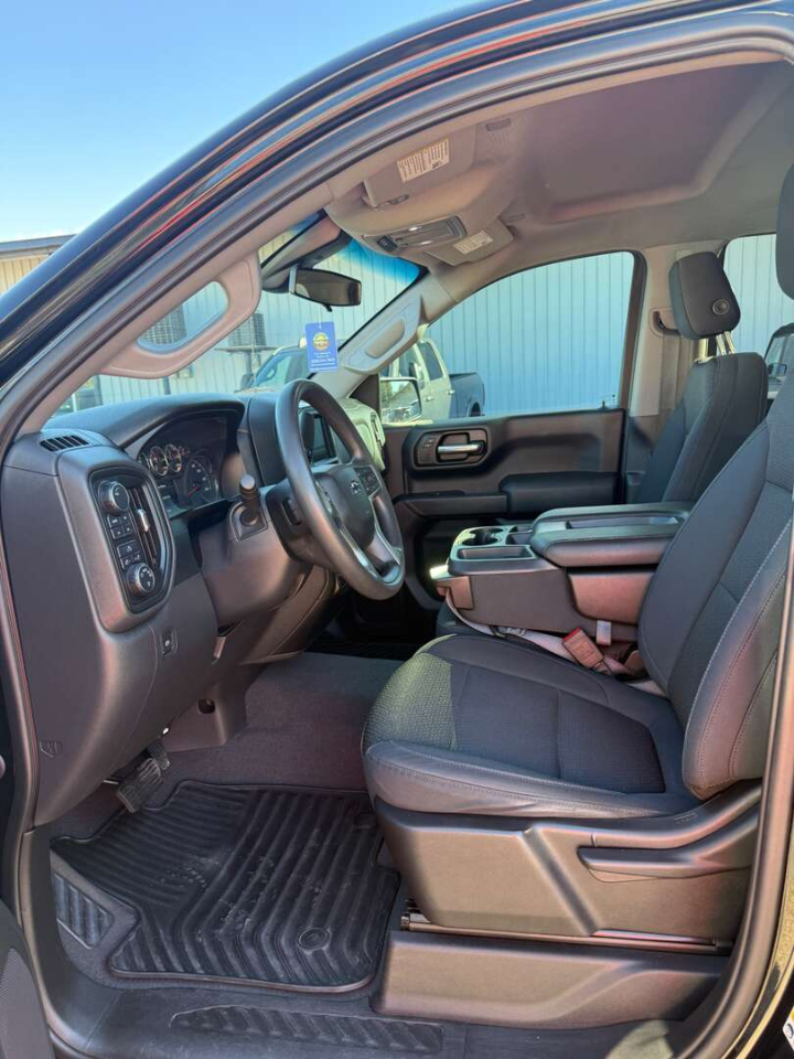 Chevrolet Silverado 1500 4WD Crew Cab 147" Custom Trail Boss 2021