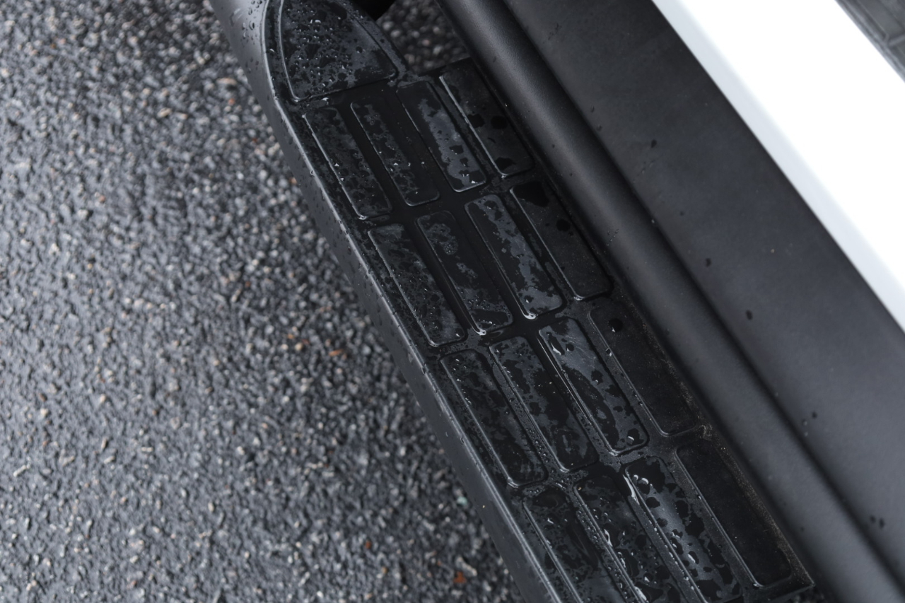 HUMMER H2 Sport Utility 2003