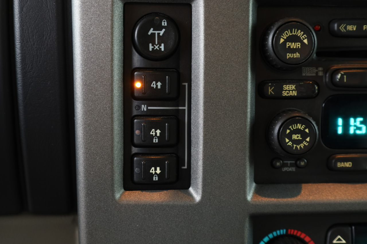 HUMMER H2 Sport Utility 2003