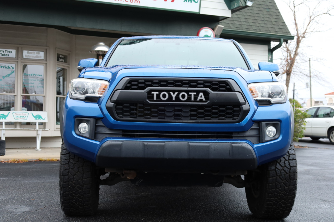 Toyota Tacoma SR5 Double Cab Long Bed V6 6AT 4WD 2016