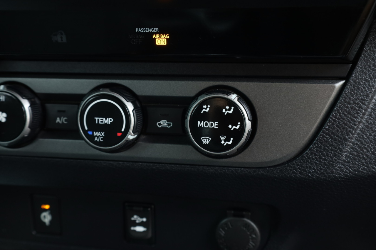 Toyota Tacoma SR5 Double Cab Long Bed V6 6AT 4WD 2016