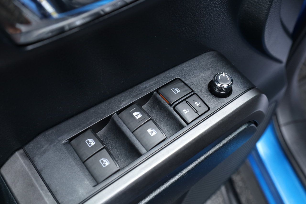 Toyota Tacoma SR5 Double Cab Long Bed V6 6AT 4WD 2016