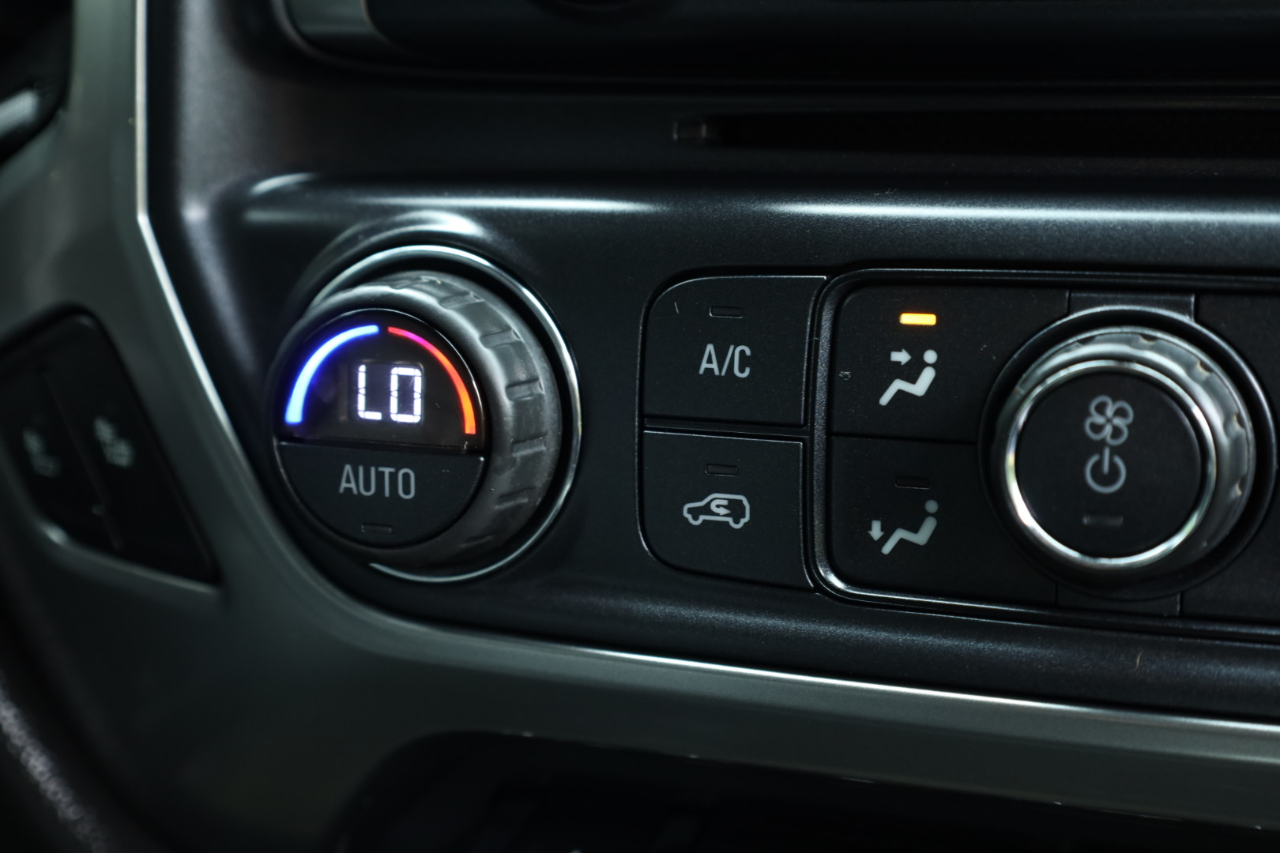 Chevrolet Silverado 1500 LT Crew Cab 4WD 2015