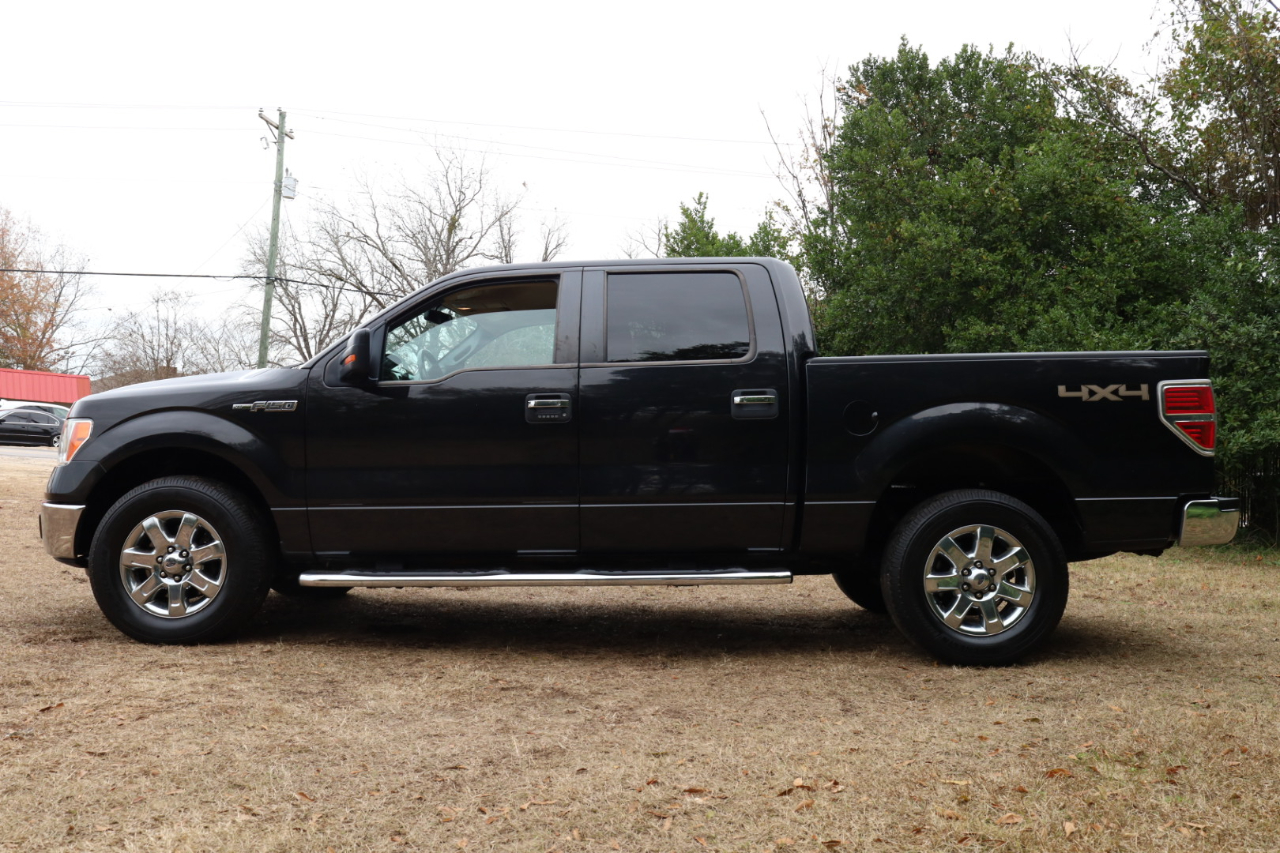 Ford F-150 XL SuperCrew 5.5-ft. Bed 4WD 2013
