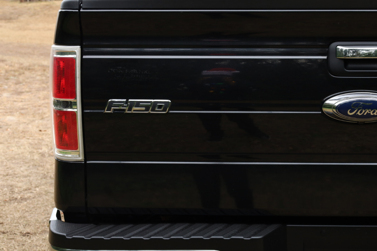 Ford F-150 XL SuperCrew 5.5-ft. Bed 4WD 2013