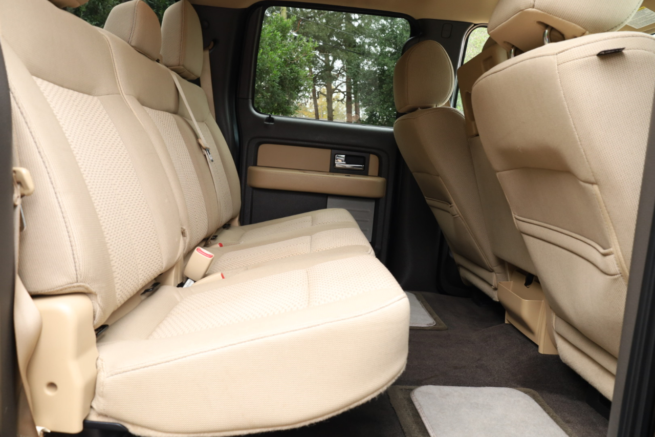 Ford F-150 XL SuperCrew 5.5-ft. Bed 4WD 2013