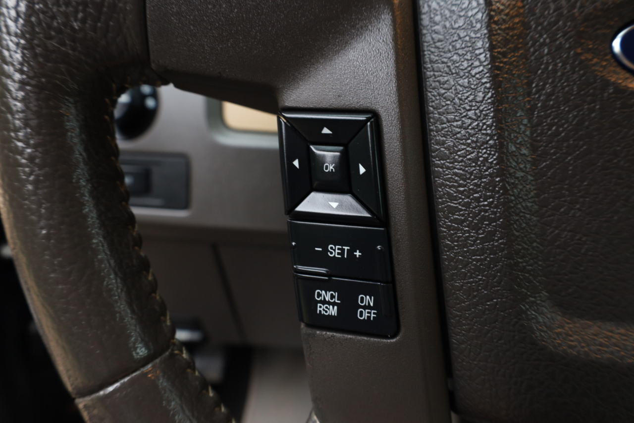 Ford F-150 XL SuperCrew 5.5-ft. Bed 4WD 2013