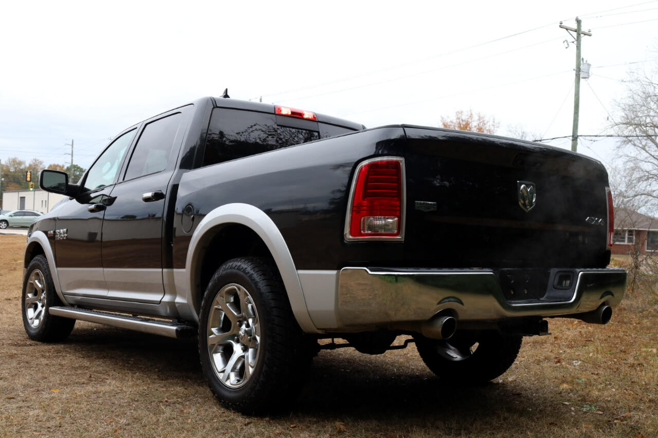 RAM 1500 Laramie Crew Cab SWB 4WD 2016