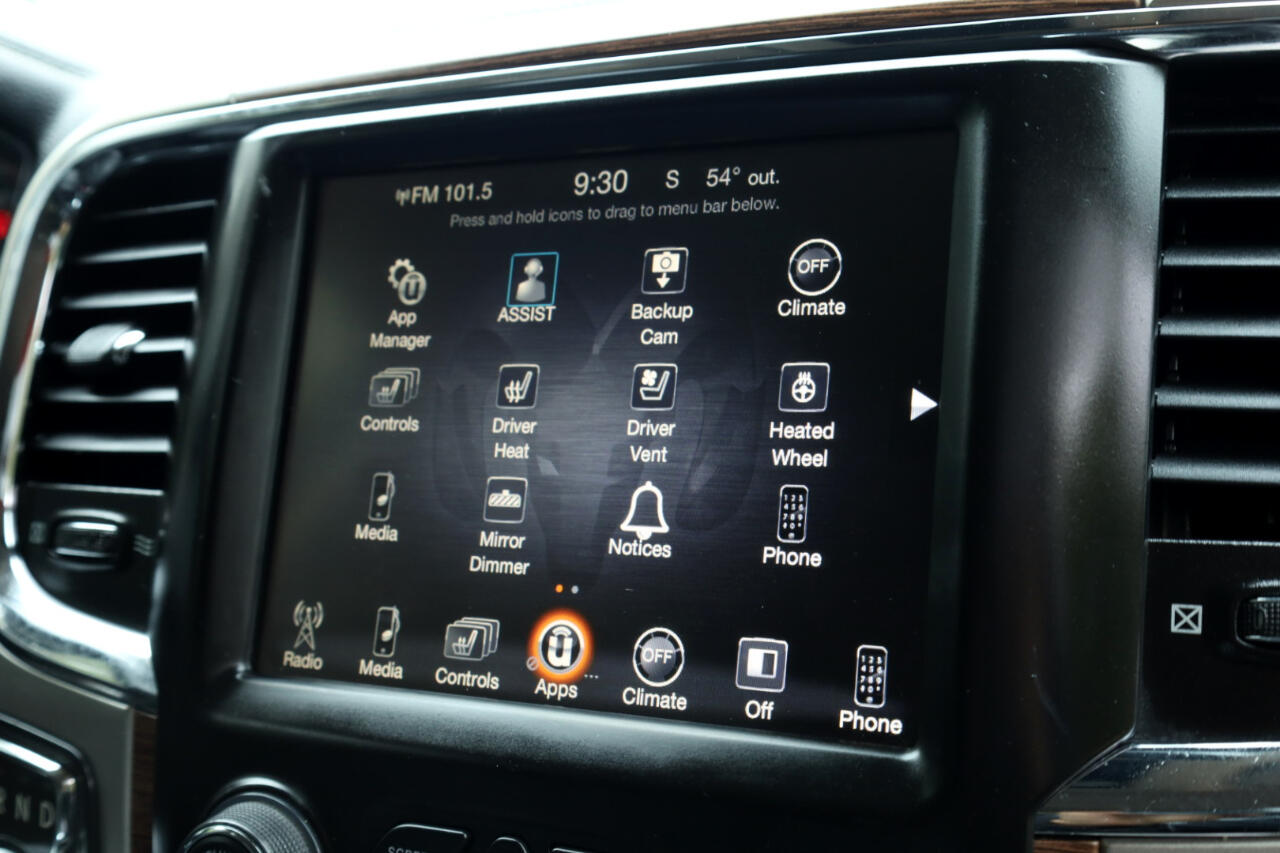 RAM 1500 Laramie Crew Cab SWB 4WD 2016