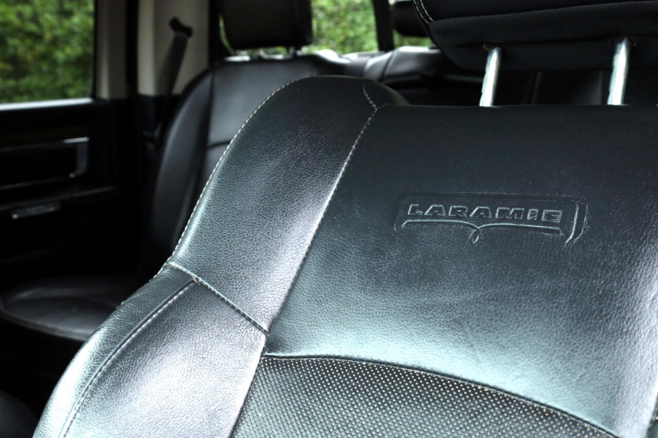 RAM 1500 Laramie Crew Cab SWB 4WD 2016