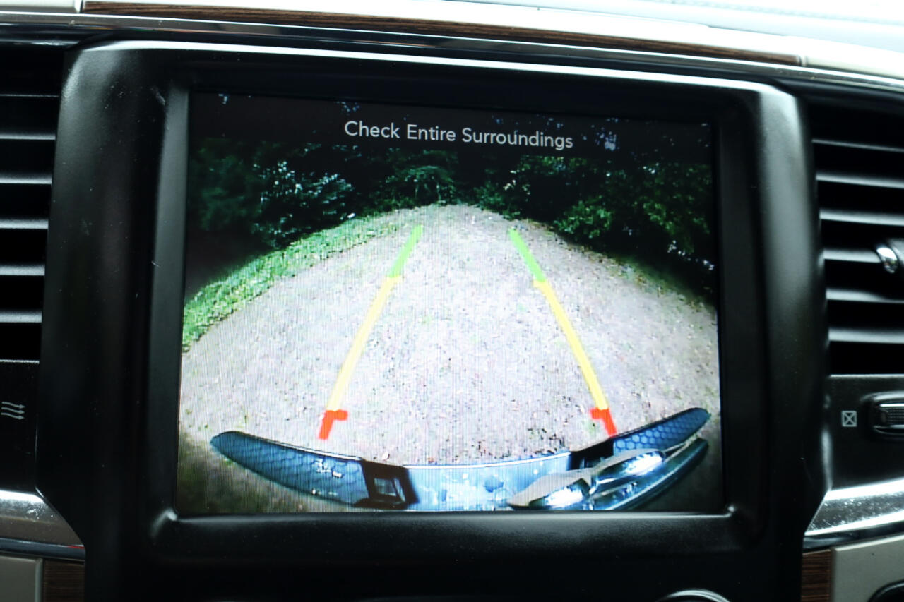 RAM 1500 Laramie Crew Cab SWB 4WD 2016